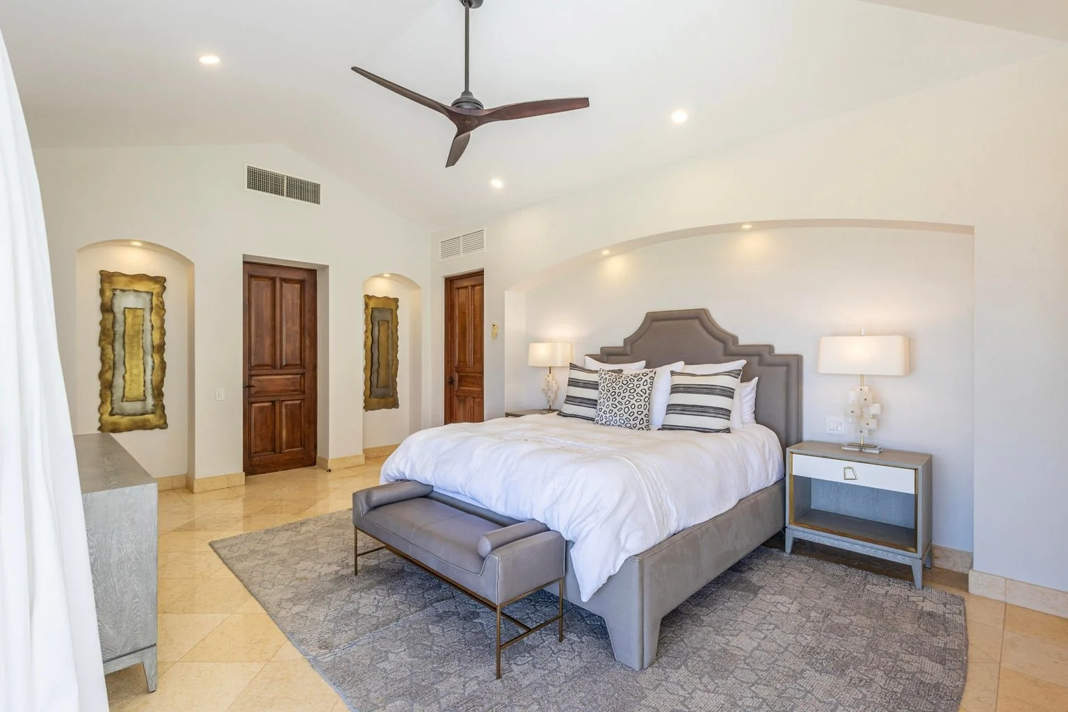 Casa Royale 11.jpg