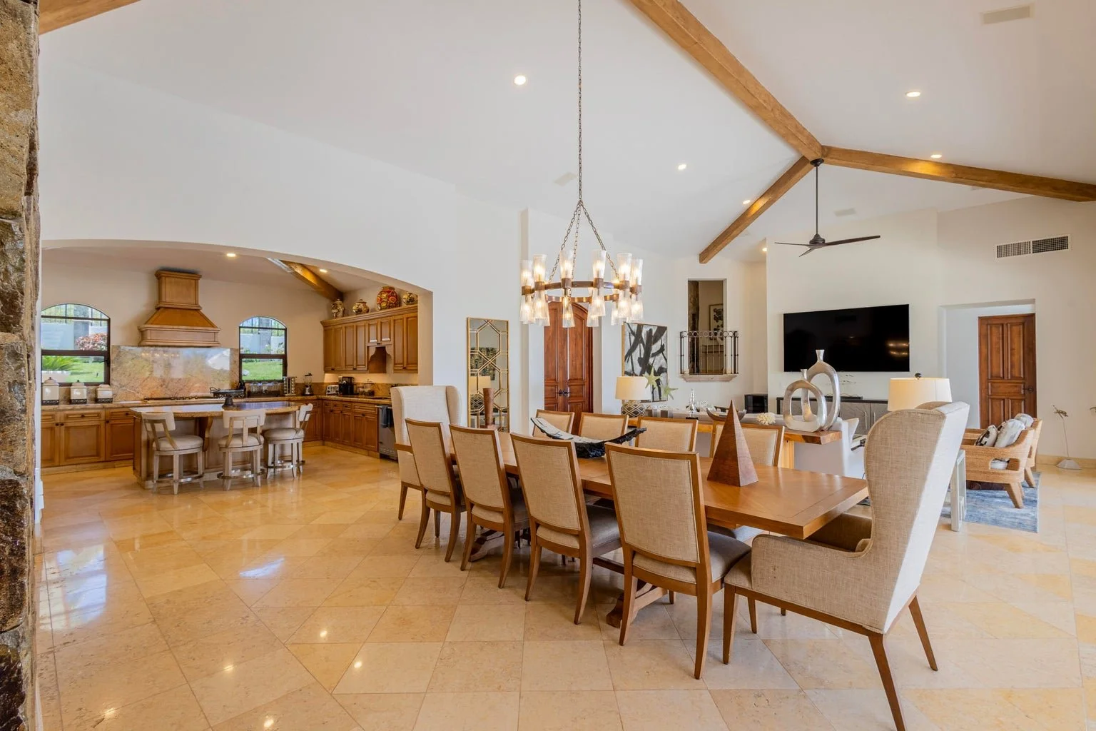 Casa Royale 8.jpg