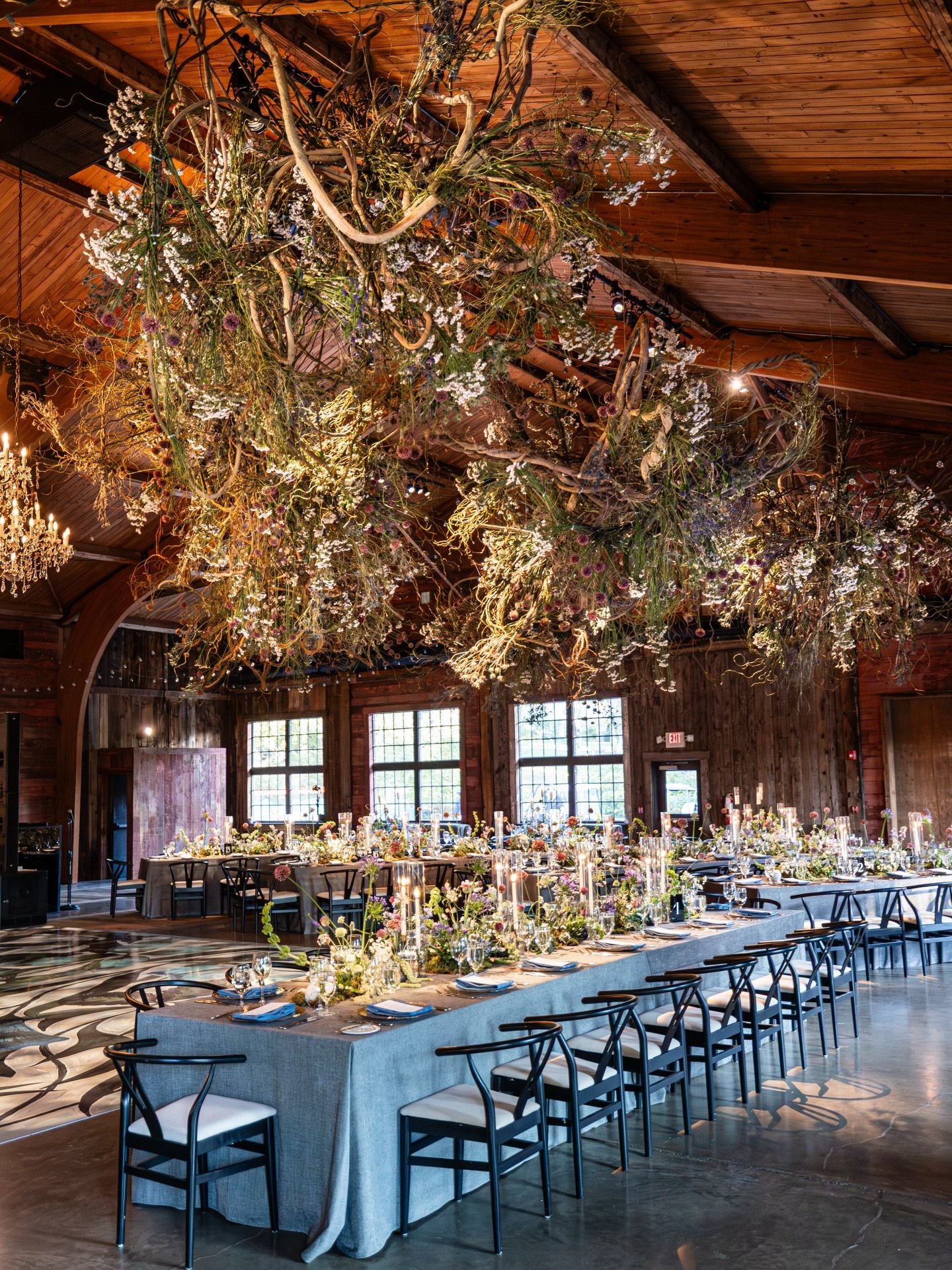 We love a takeover, and this one was pure magic 🪄 

Venue: @thesistersofcedarlakes
Event Planning: @gourmetadvisoryservices
Event Design, Florals, Fabrications &amp; Production: @cerkacreative
Entertainment: @elementmusicnyc 
Decor Photography: @gab
