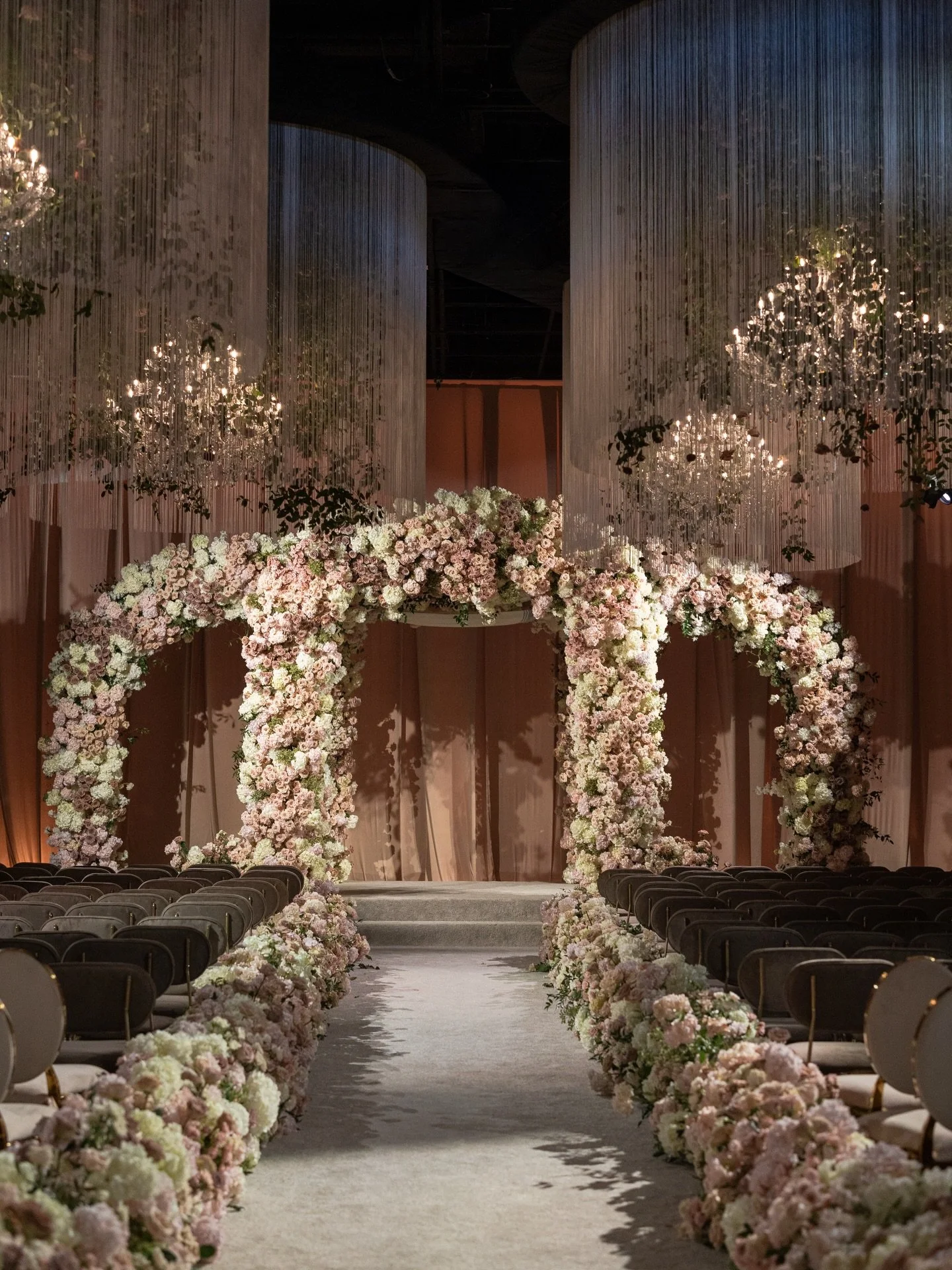 Nothing neutral about this...

Event Planning &amp; Production: @biancabinc
Event Design, Florals &amp; Production: @cerkacreative
Venue &amp; Catering: @faenamiamibeach
Event Photography: @donnanewmanphoto
Event Videography: @currentfilms
Content Cr