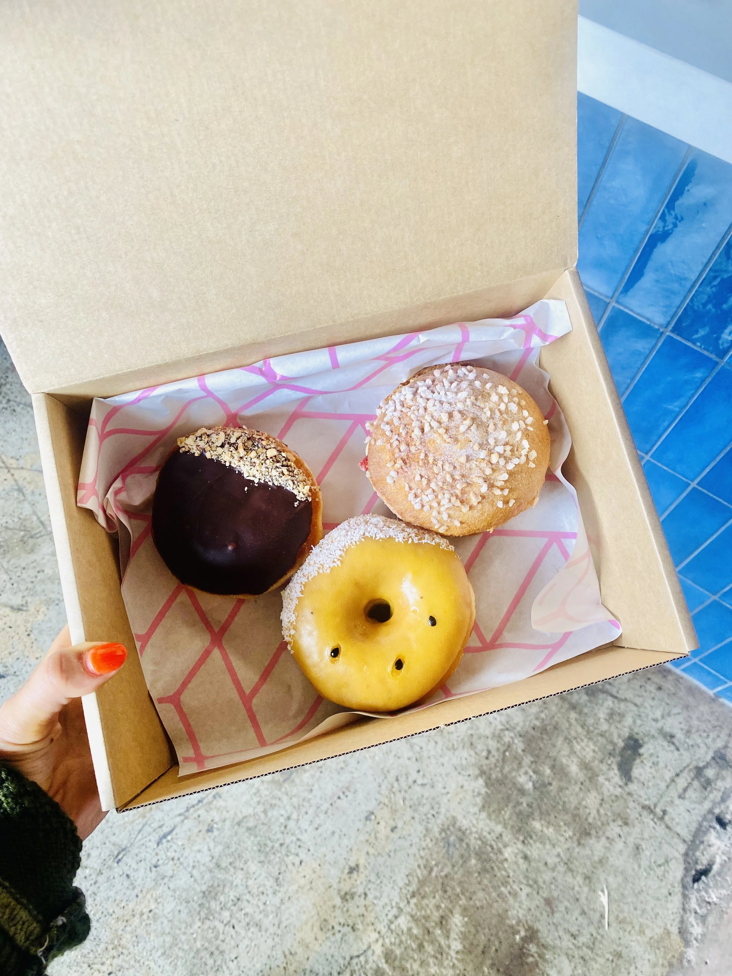 Doughnut Box - Mixed 4pk