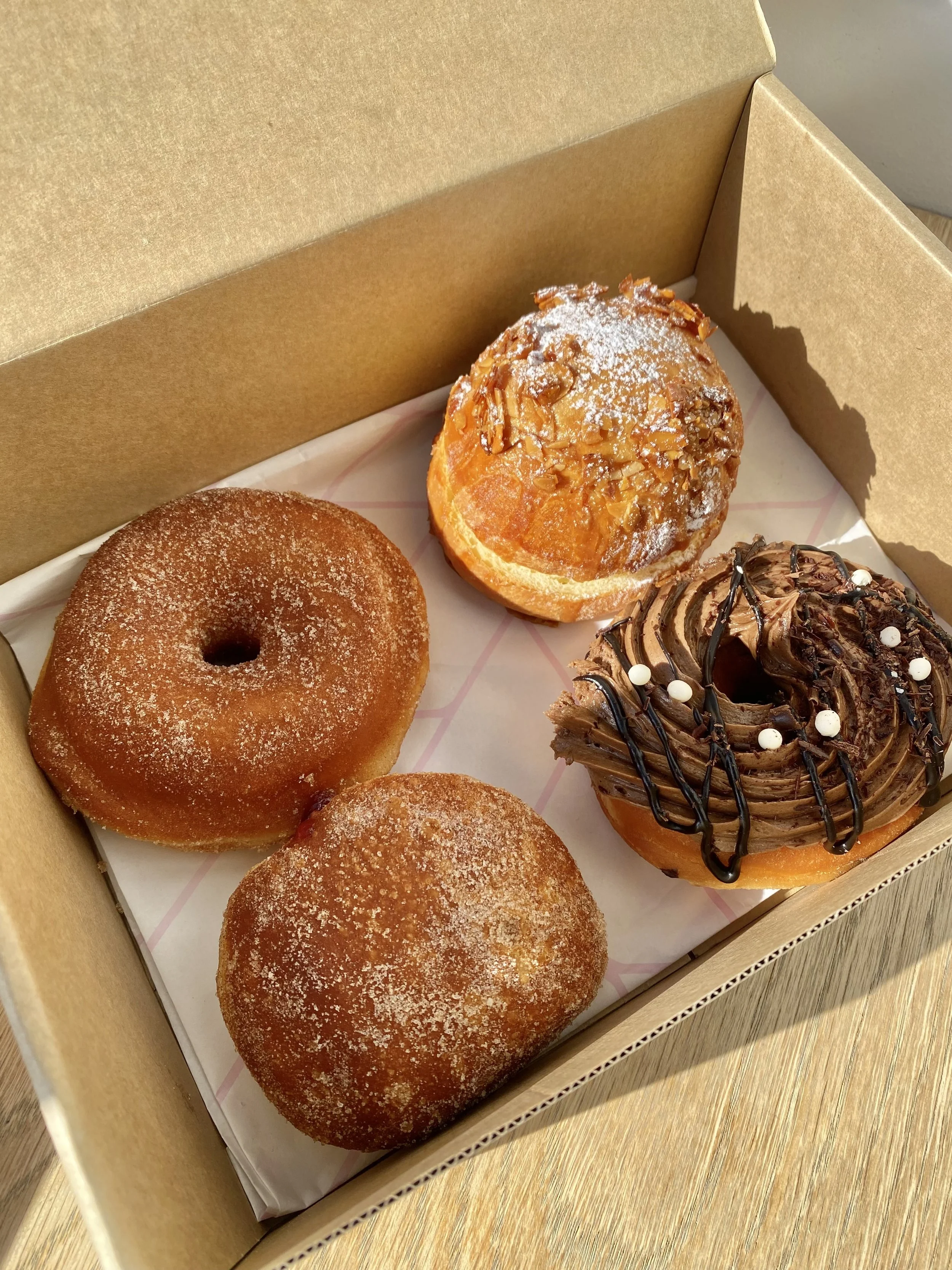 Doughnut Box - Mixed 4pk