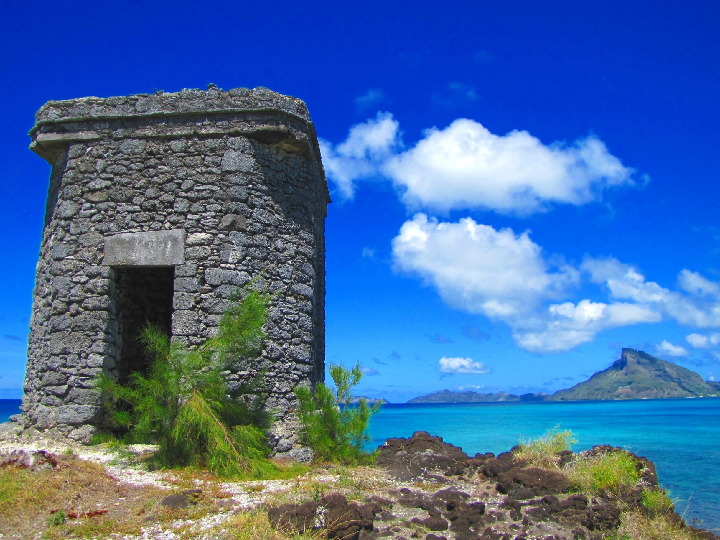 TOUR DES ILES GAMBIER