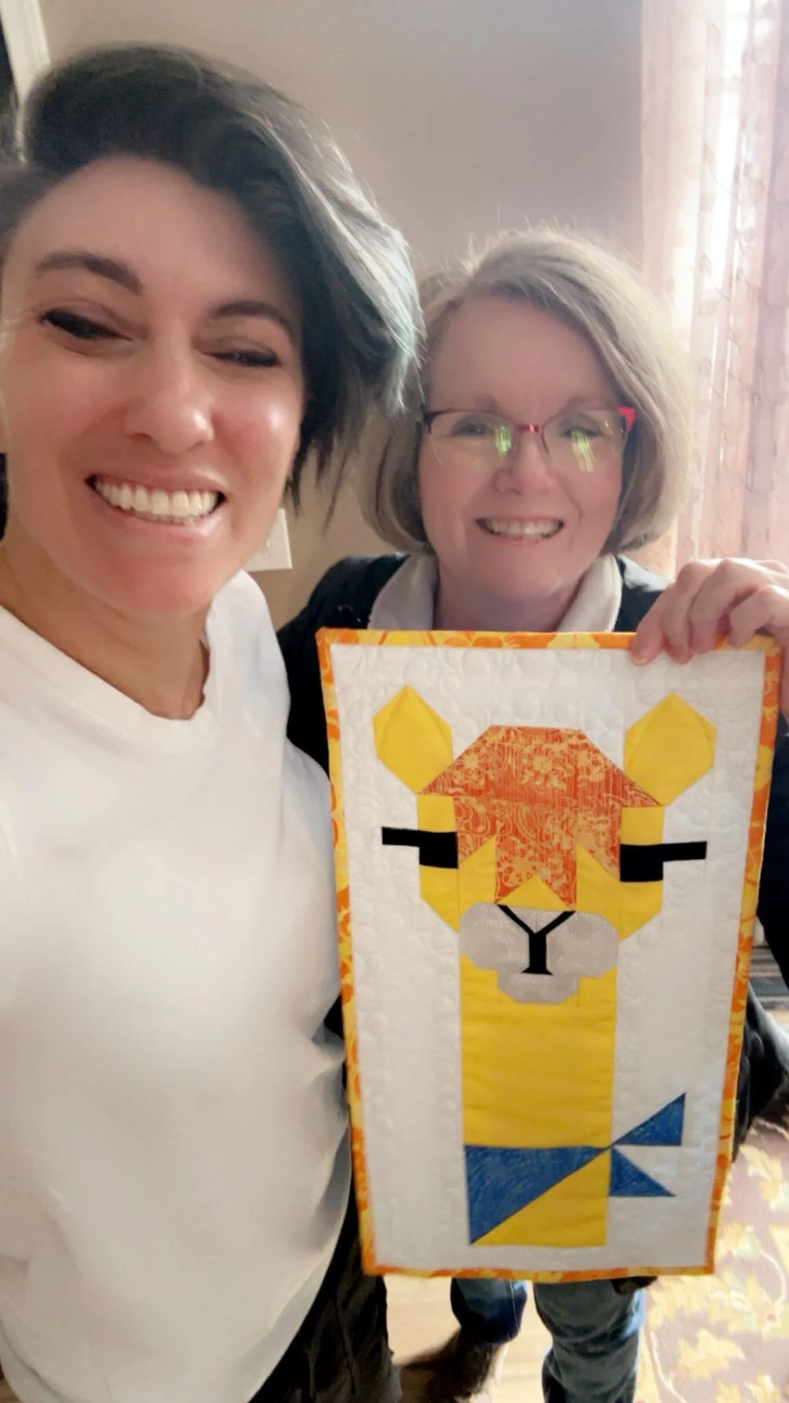Mary Culin Milano came over today to drop off a little project she&rsquo;s been working on for me as a creative thoughtful hug 🥹 
And she used my favorite colors! 🧡💙 
Thank you Mary! It&rsquo;s awesome! 😁🤗