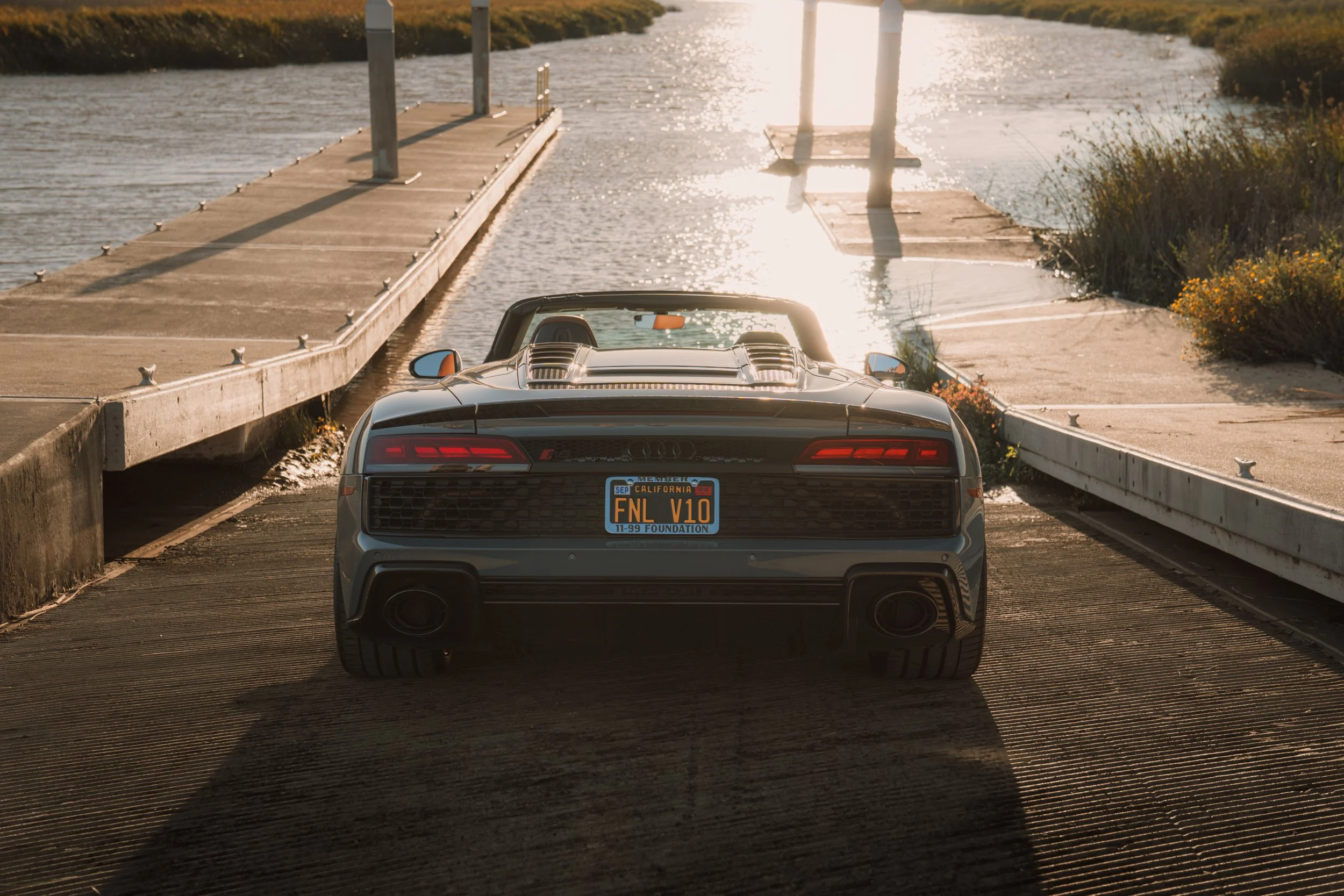 R8-2.jpg