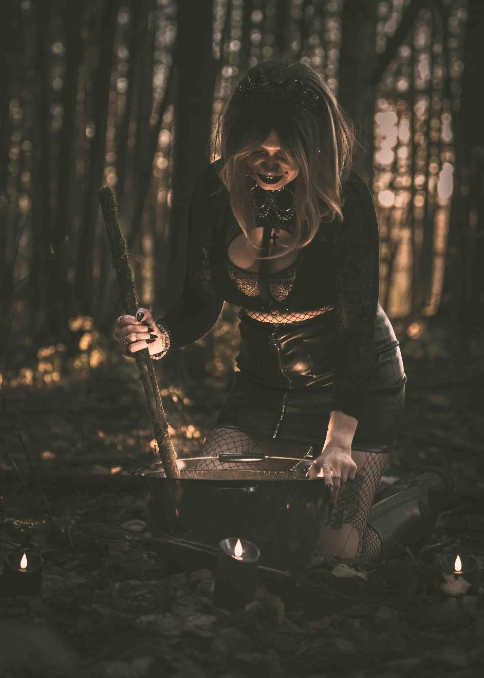 Analisa witch web16.jpg