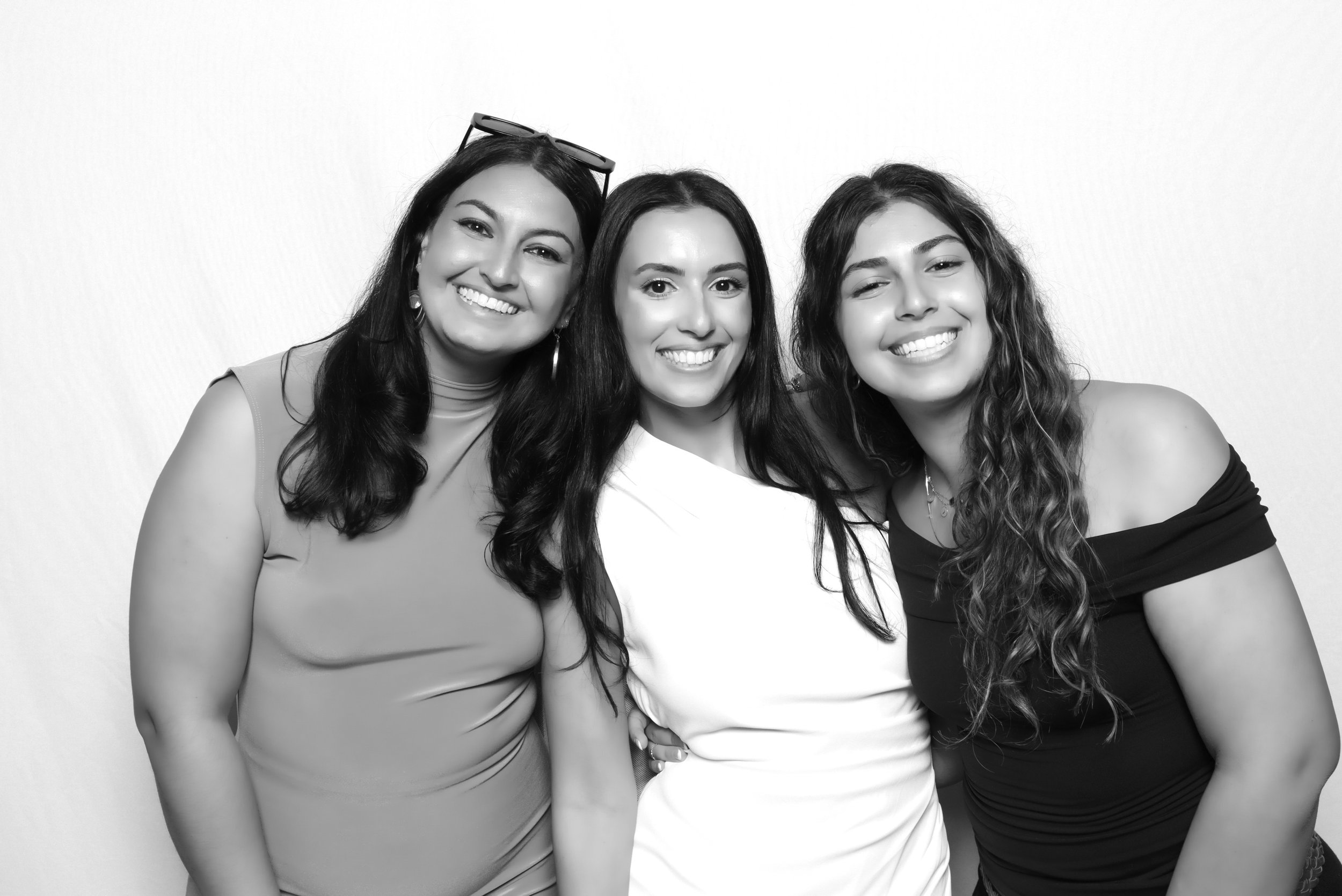 Glam booth Calgary aka Kardashian style photo booth