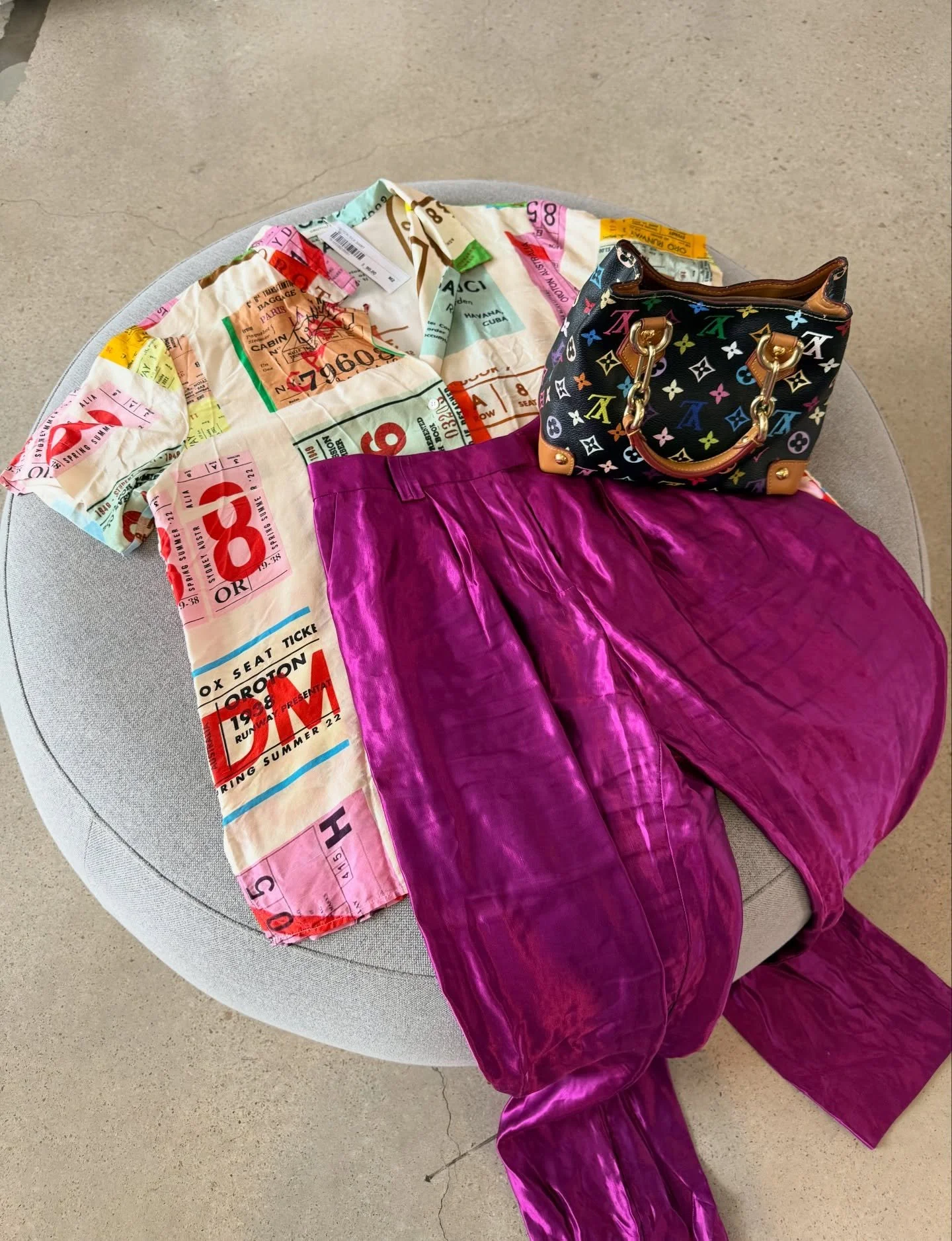 Lots of colour this weekend! ❤️🌈

Image 1:
Oroton silk shirt - size 14 - $90
Aje pants - size 8 - $100
LV multicolour bag - $2,400

Image 2:
Alemais shirt - size 6 - $120
Zara blue shorts - size 38 - $30
Adidas red spezials - size 39.5 - $80

Image 