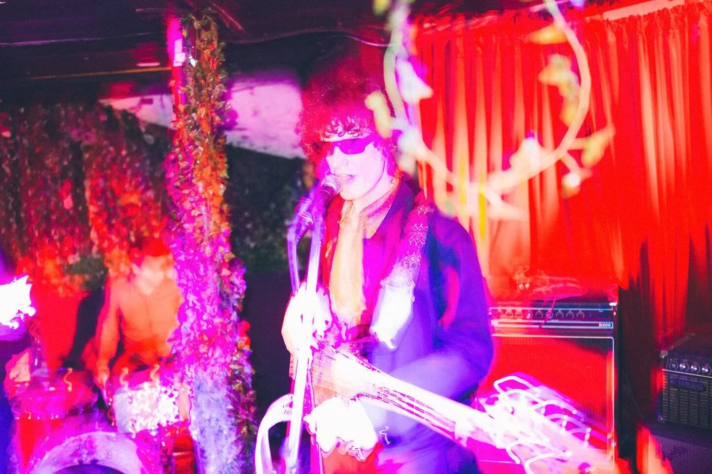 @theshrinesound played their first show Wednesday ✨ good freakin night! Congrats!! 
Also brought out my old little Sony rx1 cam which I have a love hate relationship with but it showed up! Colorrrr 

@hartbarnyc