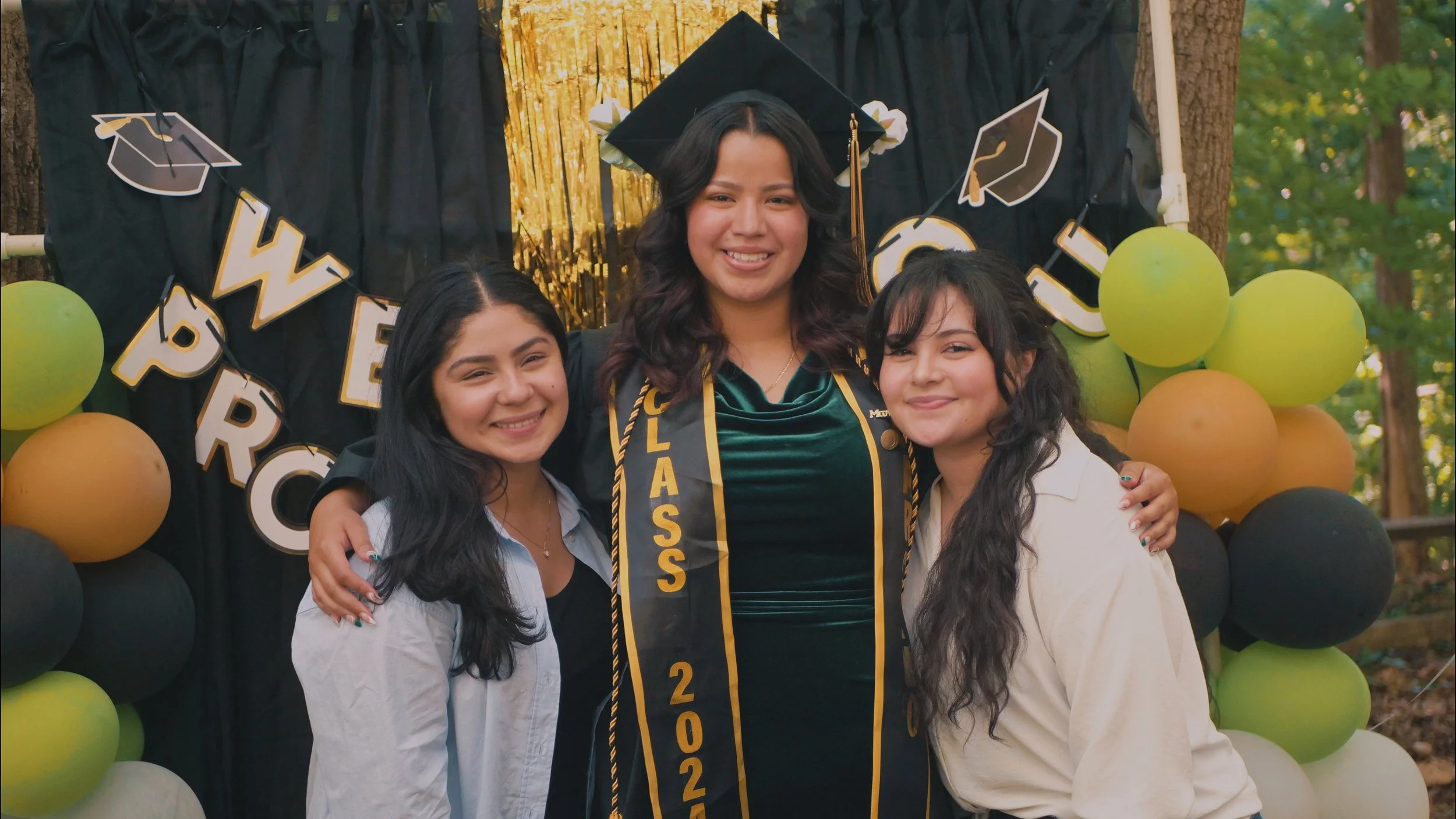 Abby and Edenia(and that one girl)_1.1.1.jpg