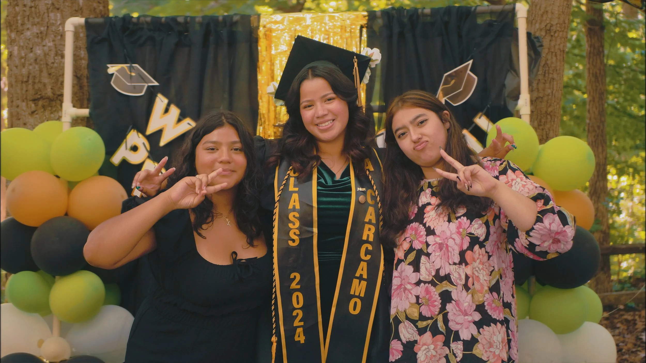 Abby, Giselle, Lizbeth 1_1.1.1.jpg
