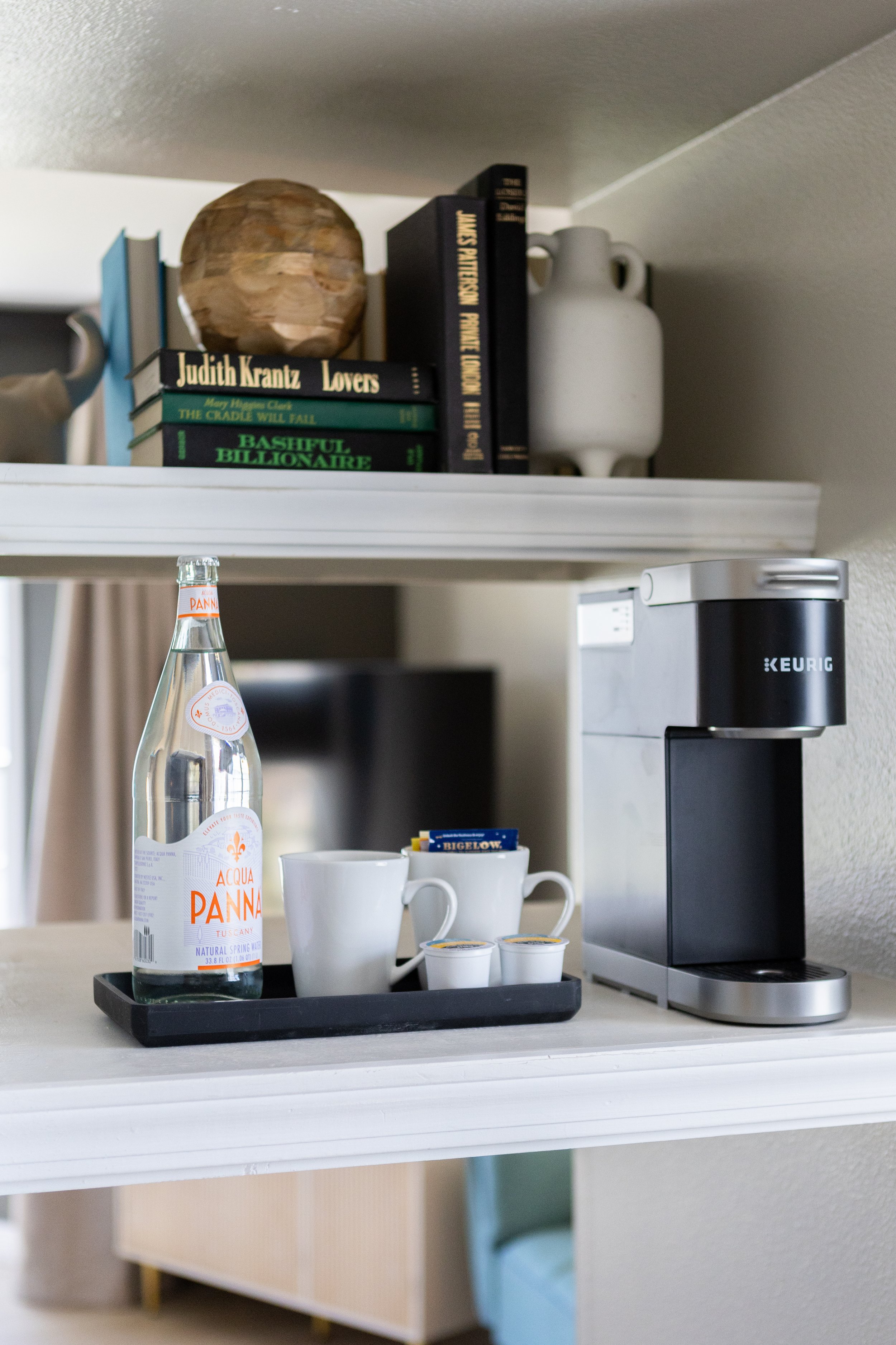 Complimentary bubby water and keurigs are in each room at Thankers Rest