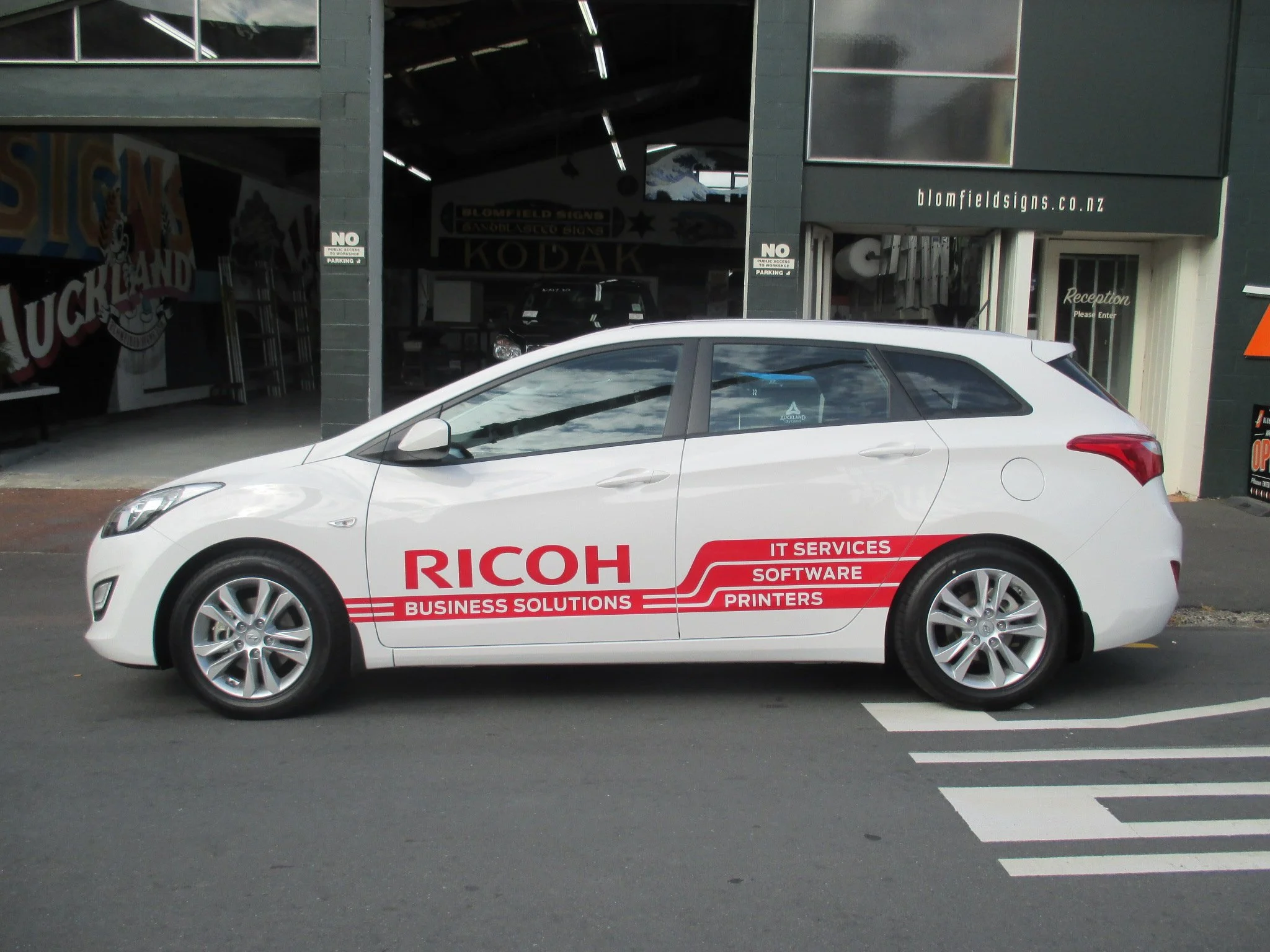 Ricoh new i30 signage 2016.JPG