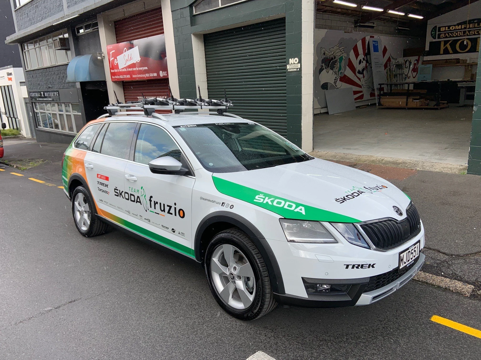 Skoda Fruzio car1.jpg