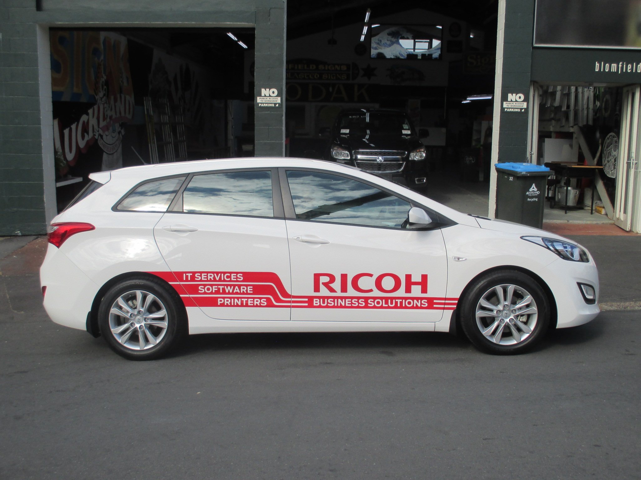 Ricoh new i30 signage 2016 1.JPG