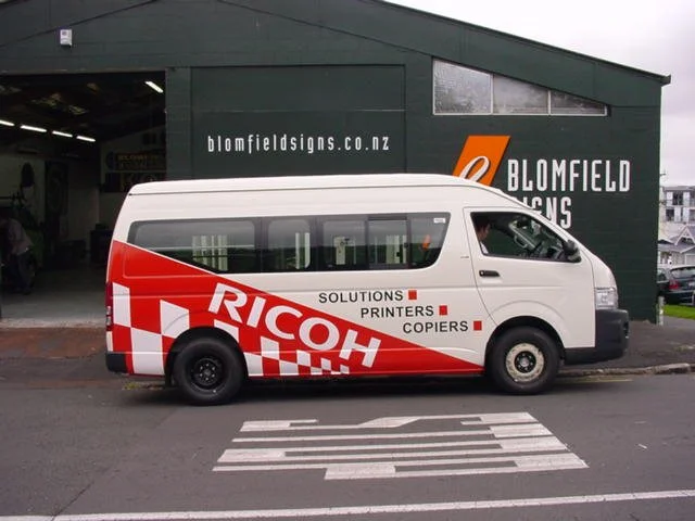 Rich HiAce van.JPG