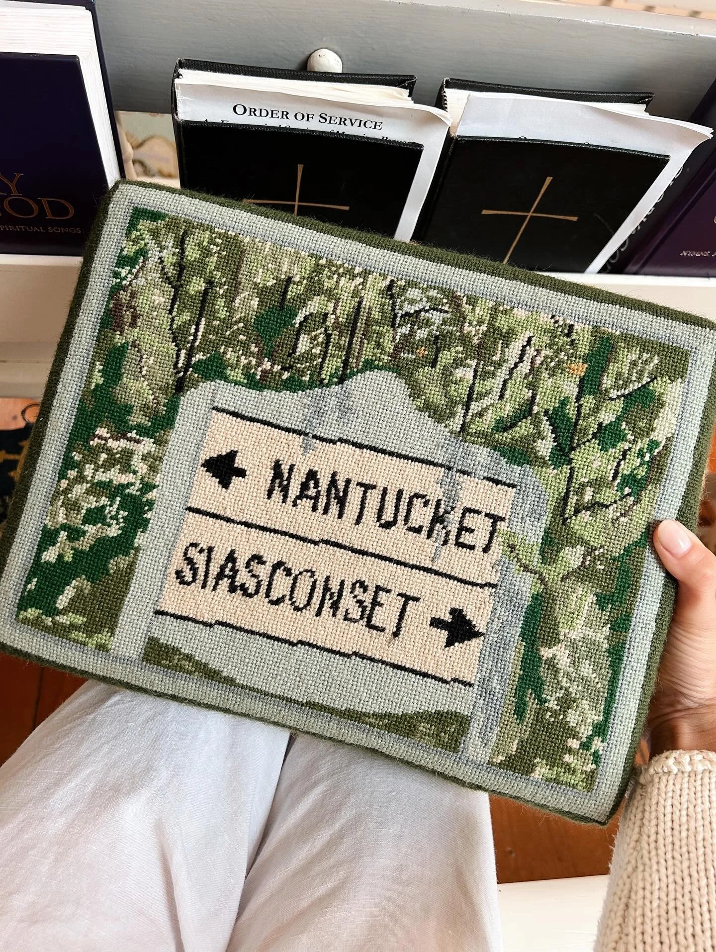 Needlepointer Bucket List! Took advantage of the cloudy morning to visit the Union Chapel in Sconset to see the hand-stitched needlepoint kneelers designed by @ericawilsonnantucket and stitched by parishioners. This is a must-do for any needlepointer