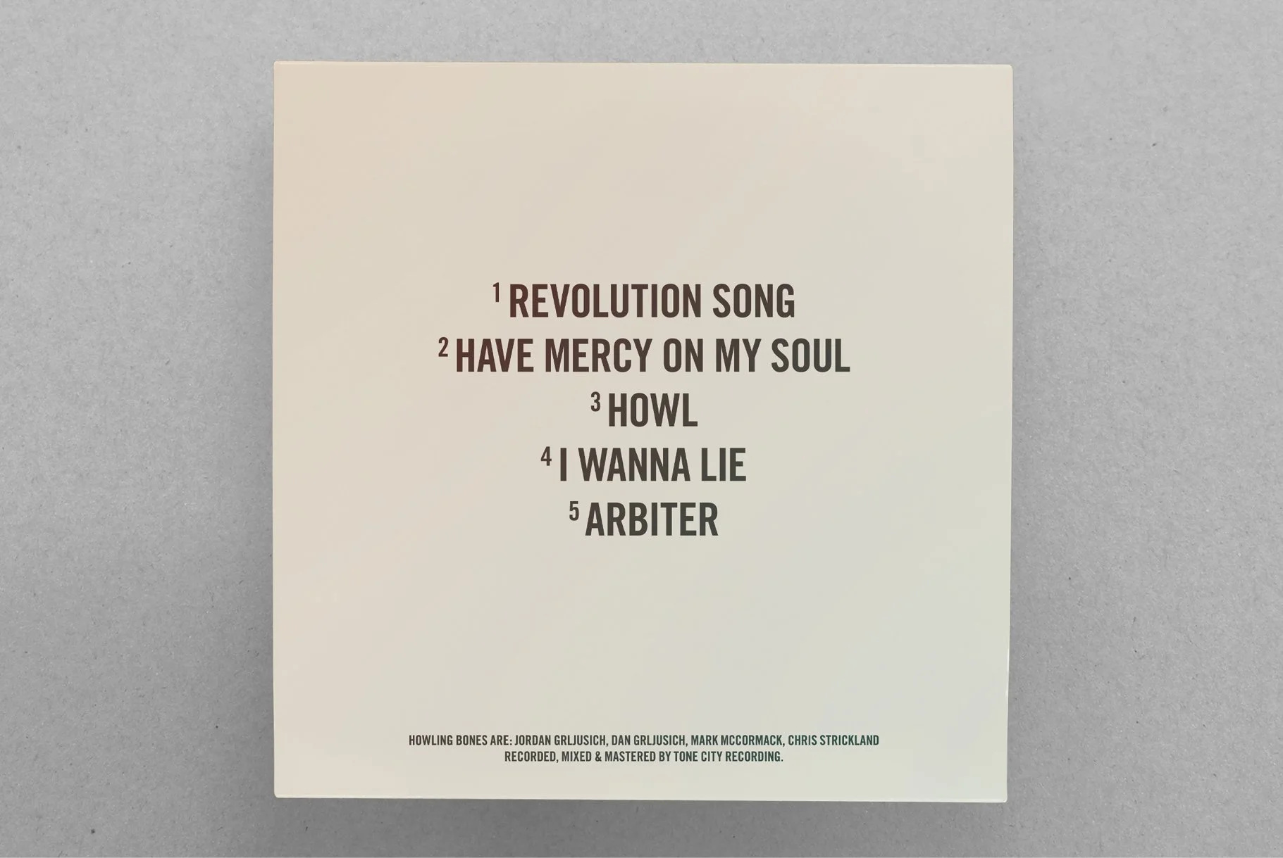 HOWLING BONES_REVOLUTION2.jpg