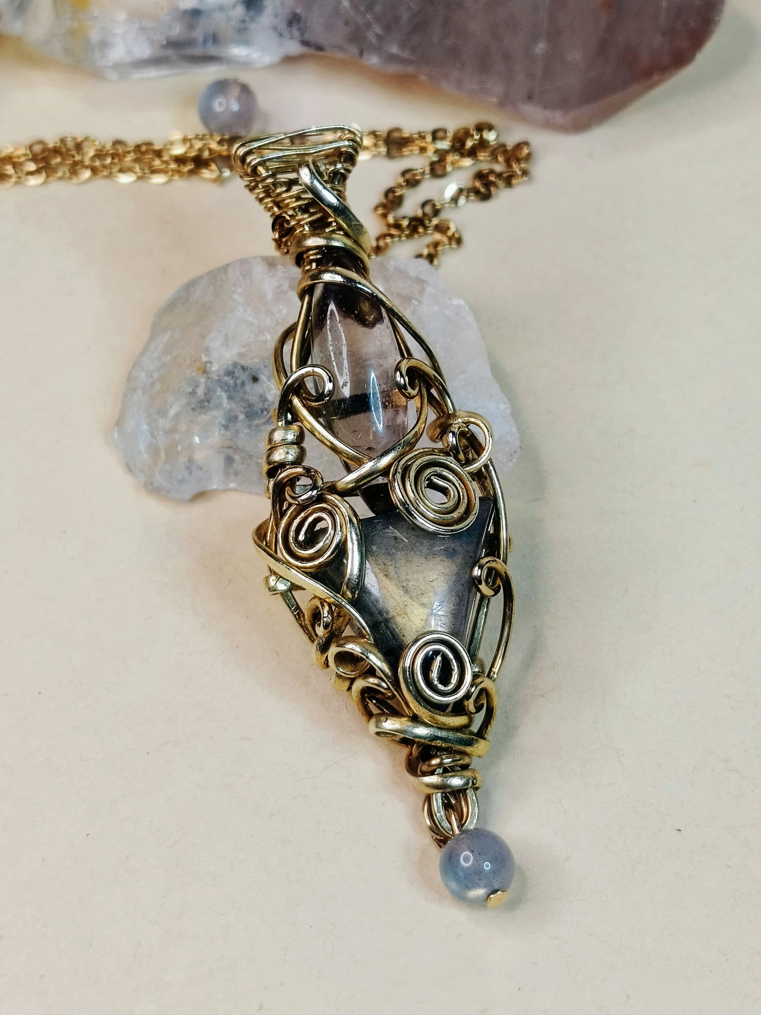 labradorita y bronce (1).jpg