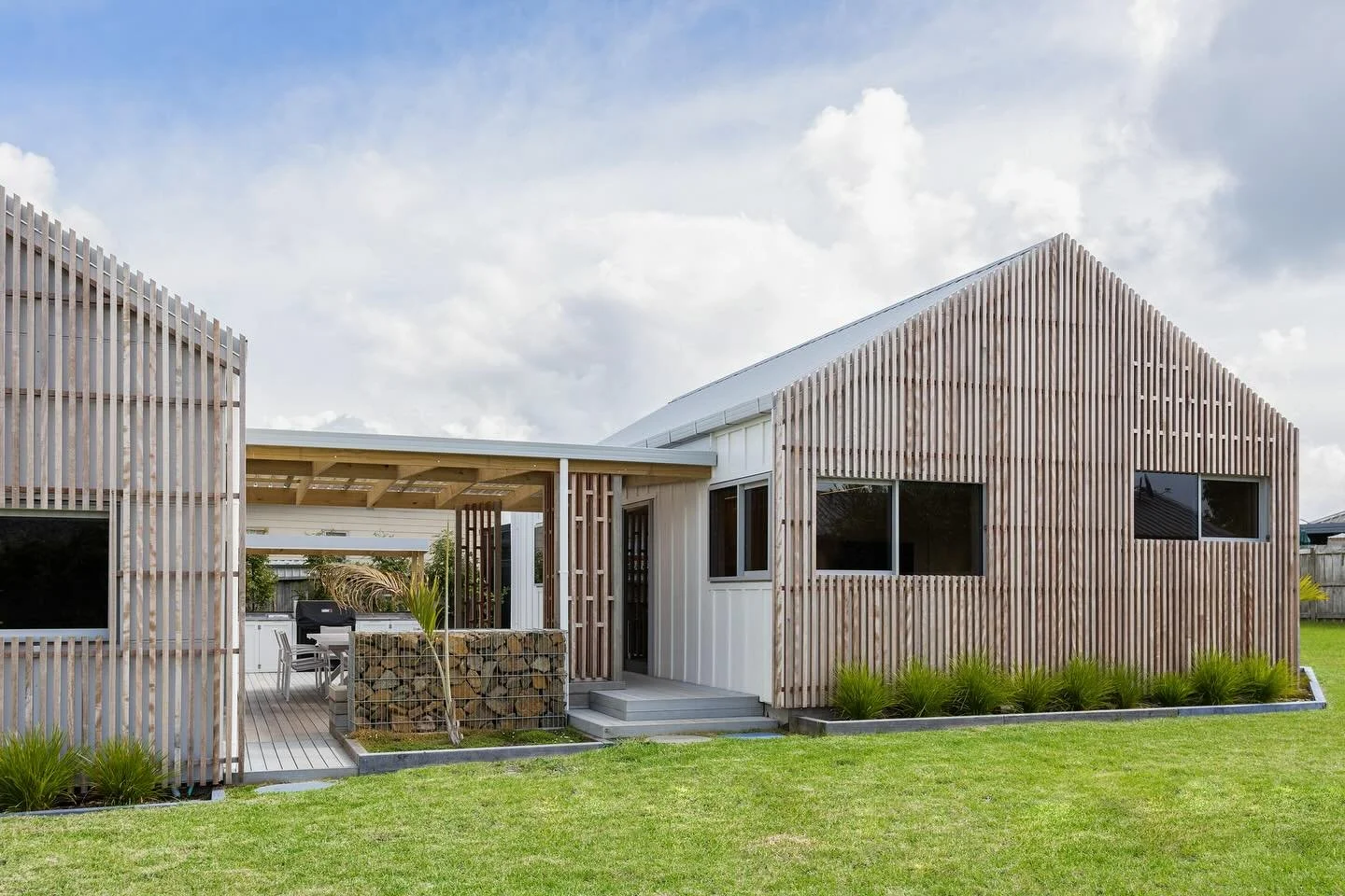 ⚠️ Caution: If you work with Renee Woods Architect&hellip;

You will experience the following side effects 

1️⃣ Your ideas will be heard, then refined with experience to make them even better

2️⃣ You&rsquo;ll lose all tolerance for wasted space (ev