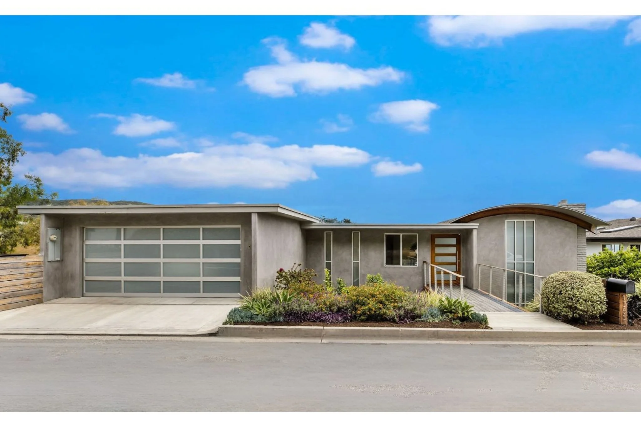 Temple Hills Modern Ocean View Home