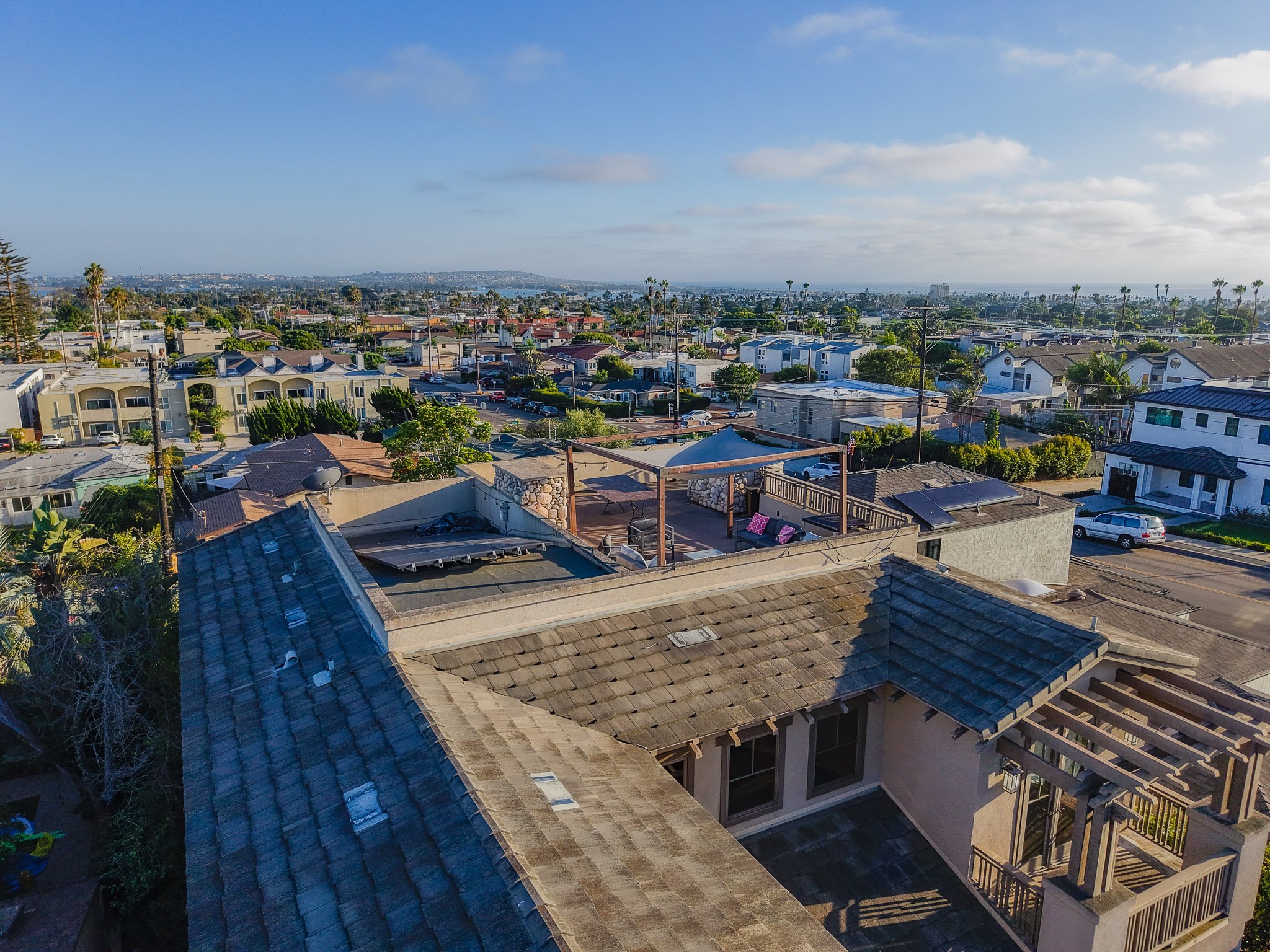 Roof.jpg