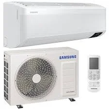 Split air conditioning unit with indoor and outdoor components and a remote control.