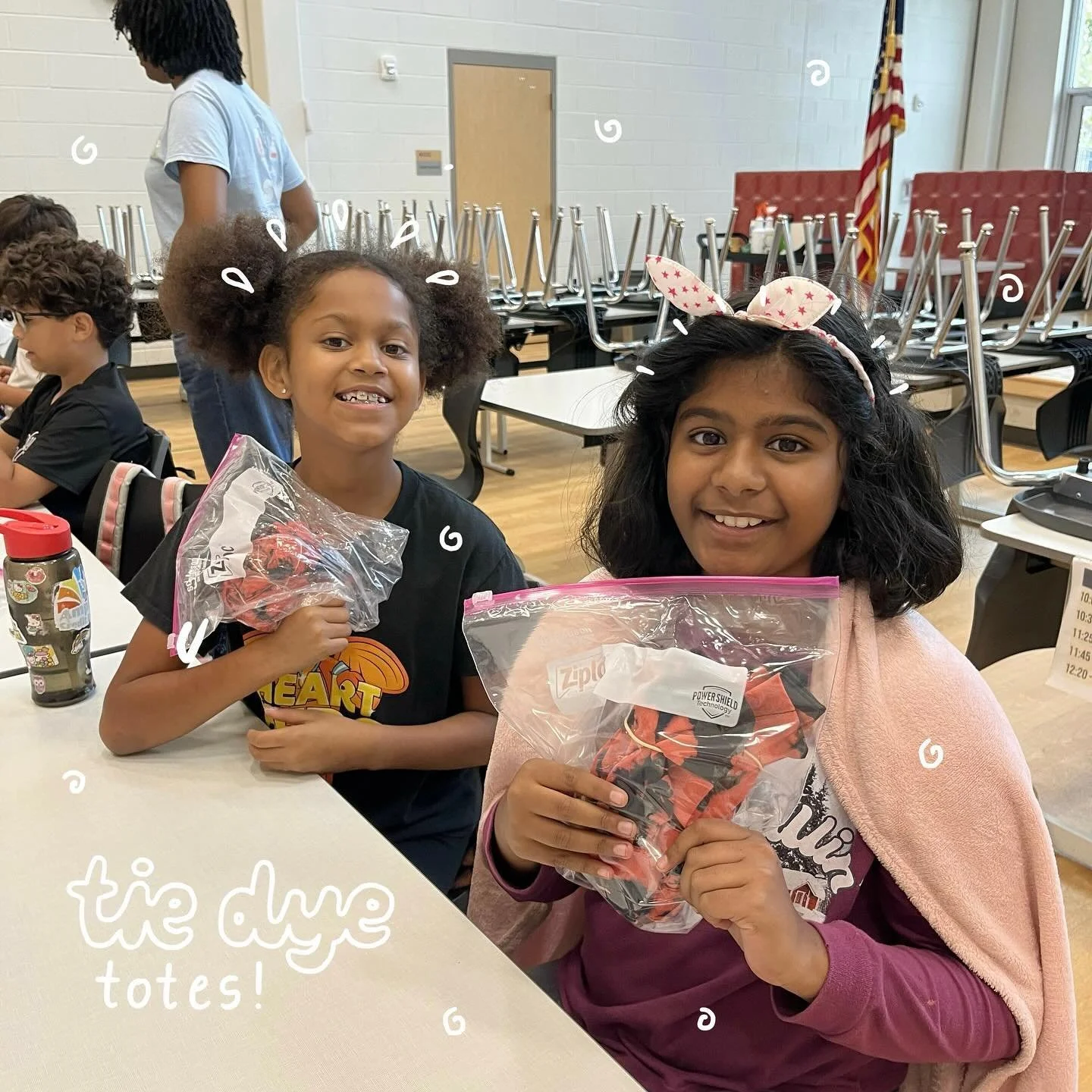 Tie dye totes were a success! Thank you to all of our volunteers ✨