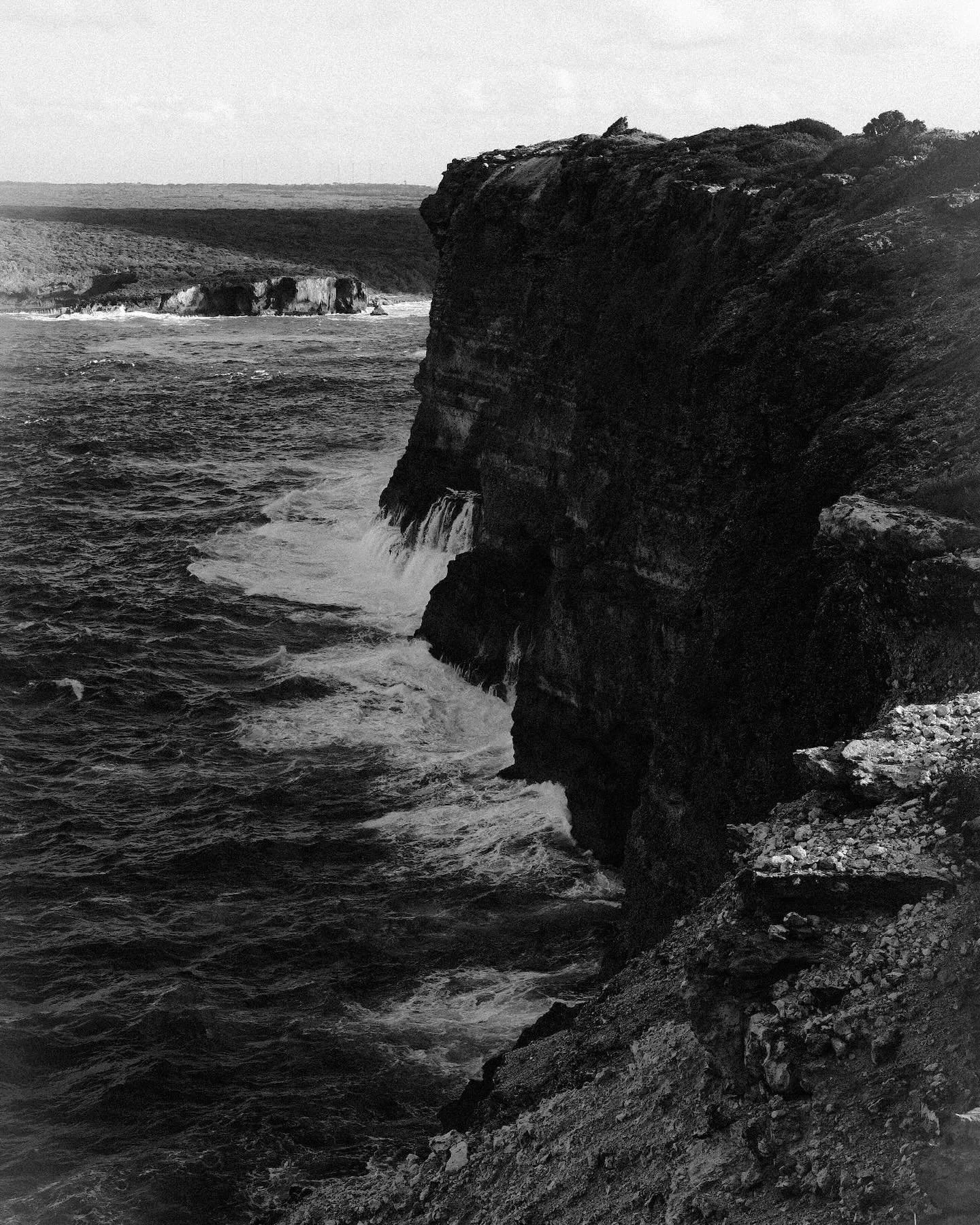 LIFE,
DAY BY DAY.
.
.
.
.
#fujifilmxseries #fujifilmphotography #fujifilmxpro2 #35mm #35mmlens #35mmfilm #lensculture #blackandwhite #bnwphotography #bnwmagic #bnwnature #bnwnaturephotography #bnw_captures #bnw_greatshots #naturelovers #naturephotogr