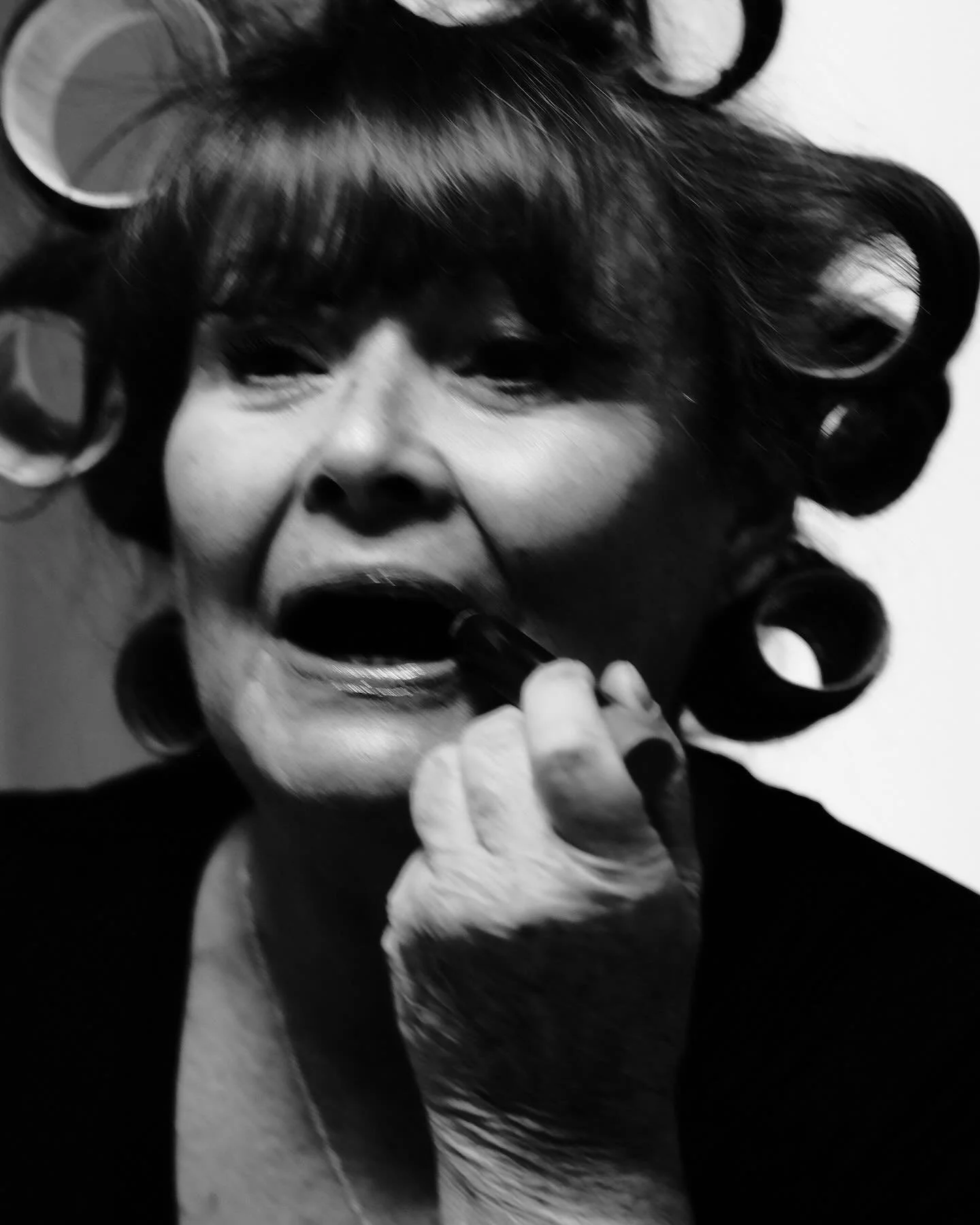 Les reliefs de ses quotidiens
.
.
.
.
#fujifilmfrance #fujifilmphotography #fujifilmphotographer #fujixseries #fujifilmxpro2 #fujifeed #fujilovers #myfujifilm #fujiportraits #photography #womenportrait #womenphotography #womenphotographerscommunity #