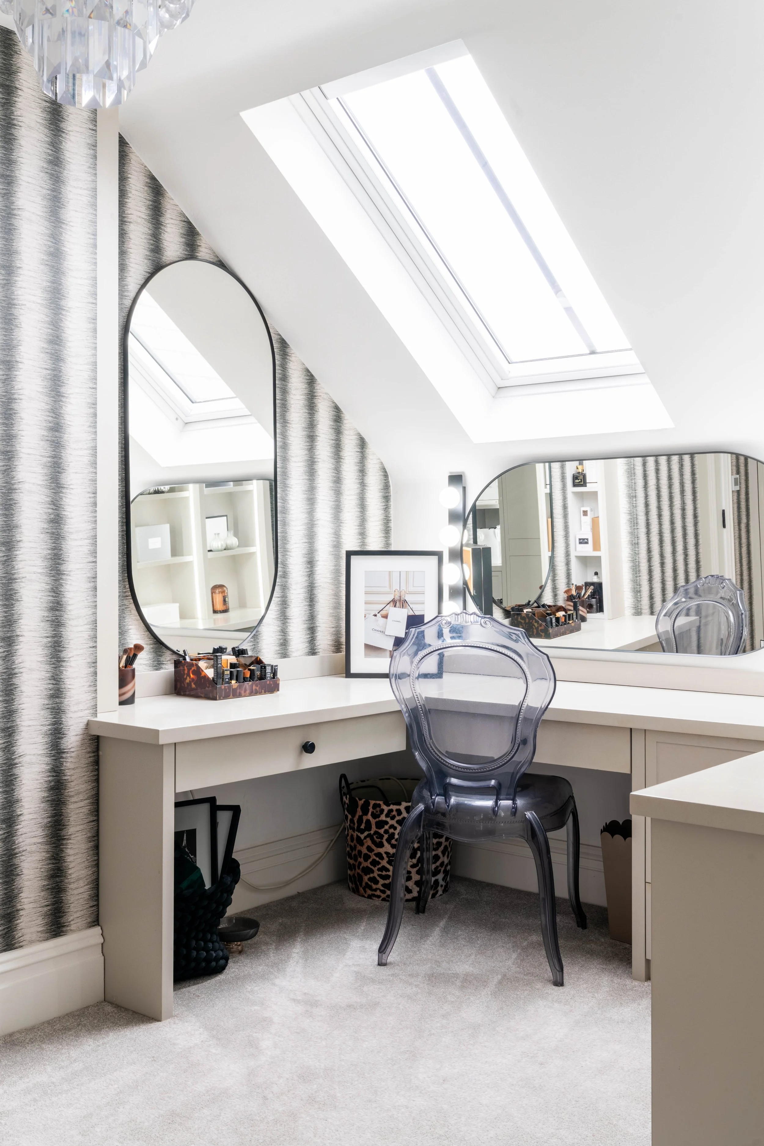 Dressing Room-4.jpg