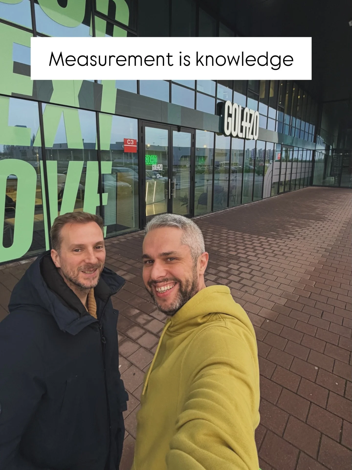 Meten is weten.
Dat was de insteek toen ik onlangs naar Golazo Energy Lab trok in Gent om mijn conditie en lichaamssamenstelling onder de loep te laten nemen. 
Geen aannames meer. Geen nattevingerwerk. Gewoon cijfers.

Op het programma stonden:
- DEX