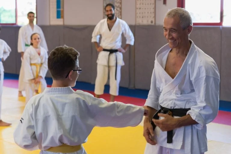photos-EYK-cours-commun-768x512.jpeg