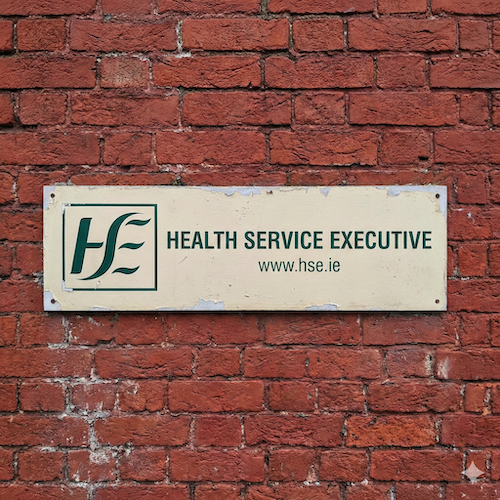 HSE Registrar vs. Humanist Celebrant: What’s the Difference? (And Is There a Third Option?)