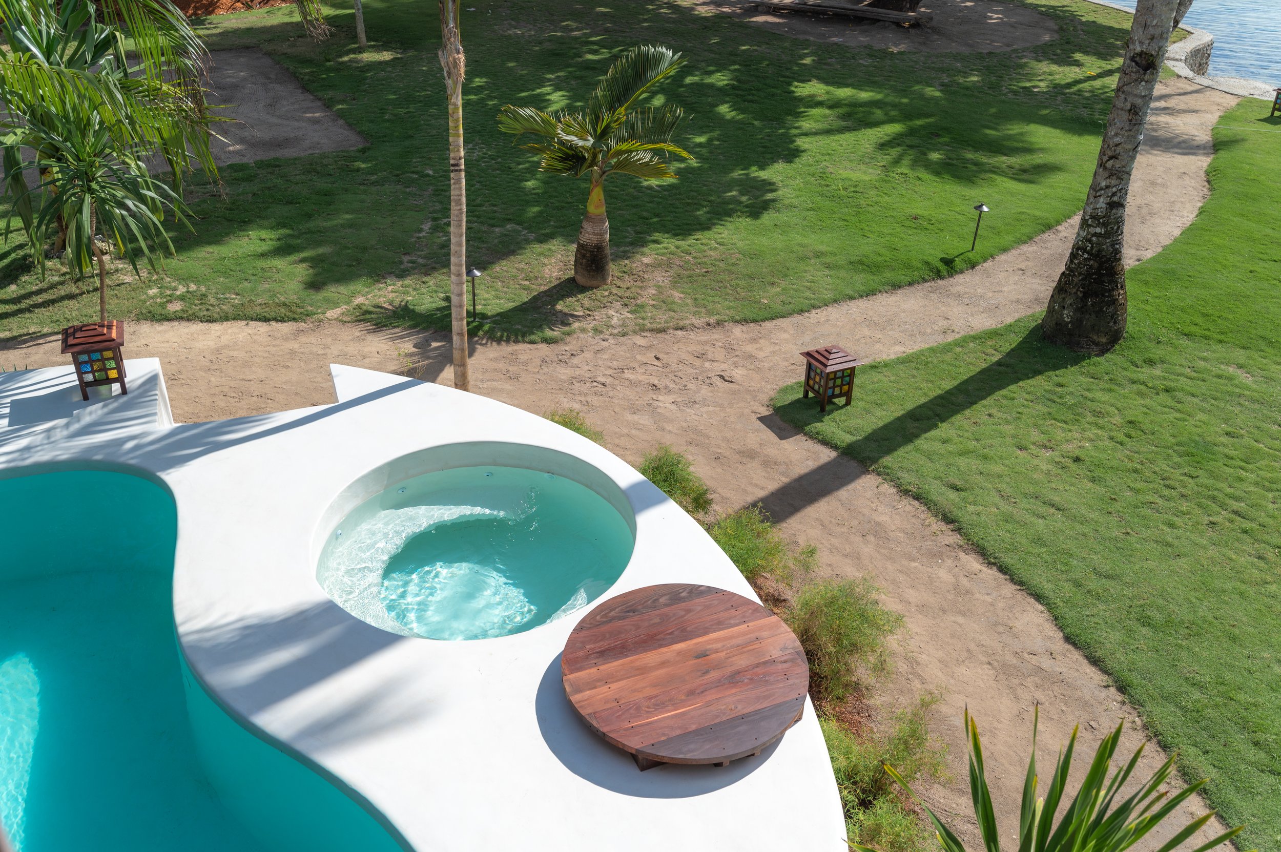 Luxury Eco Villa Resort Ocean Front Suite