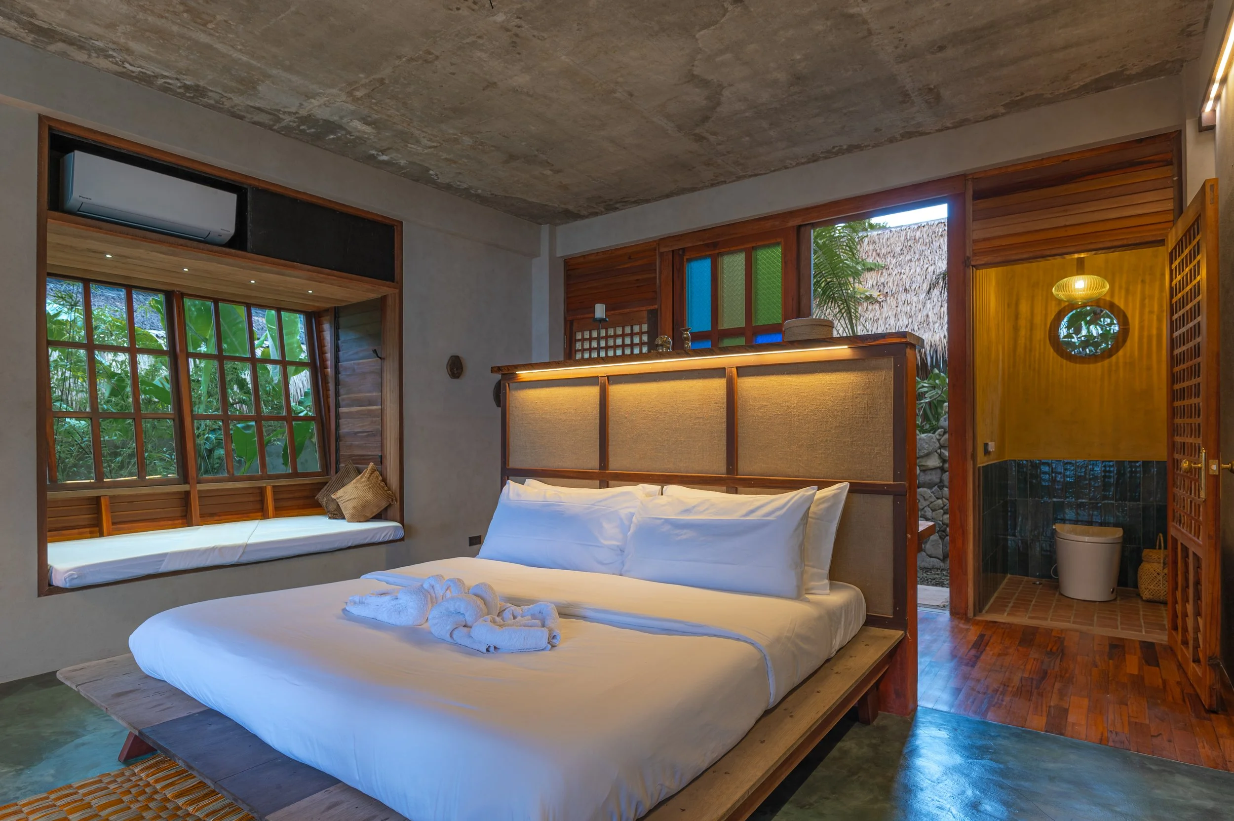 MAT_1993-HDR.jpg