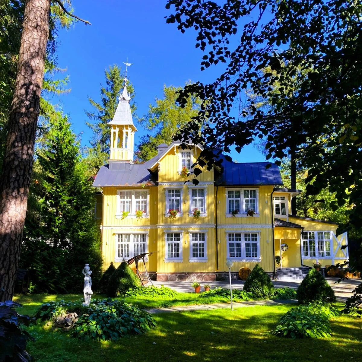Husbesiktning i Bromma – trygg försäljning utan överraskningar