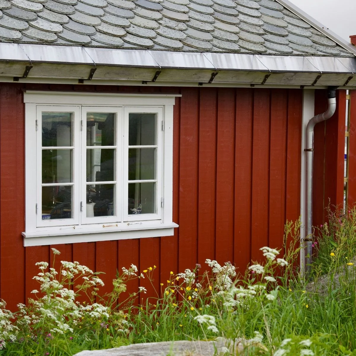 Köpa hus i Åkersberga – Skärgårdsliv och krypgrunder