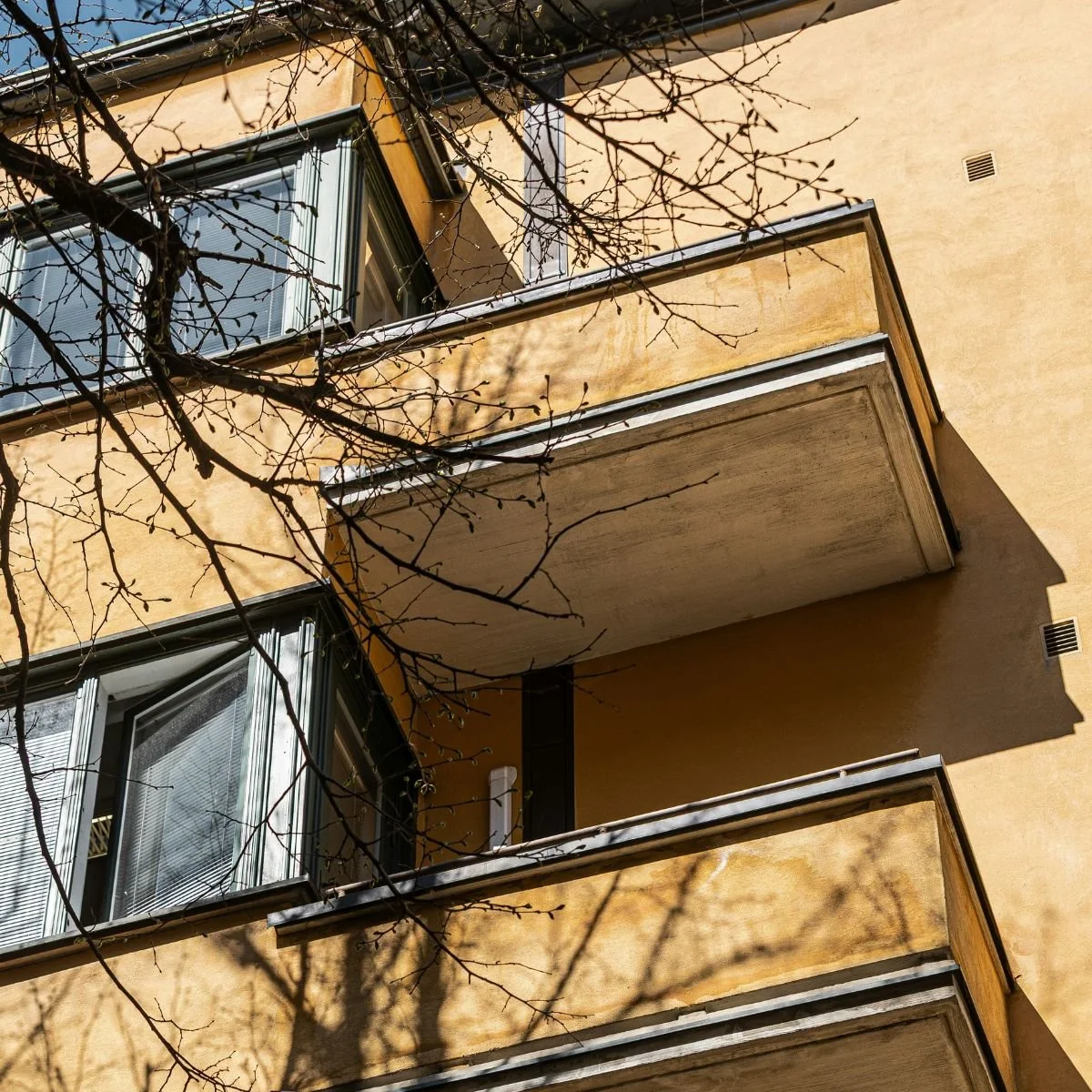 Drömmen om funkis – Så undviker du fällorna med platta tak