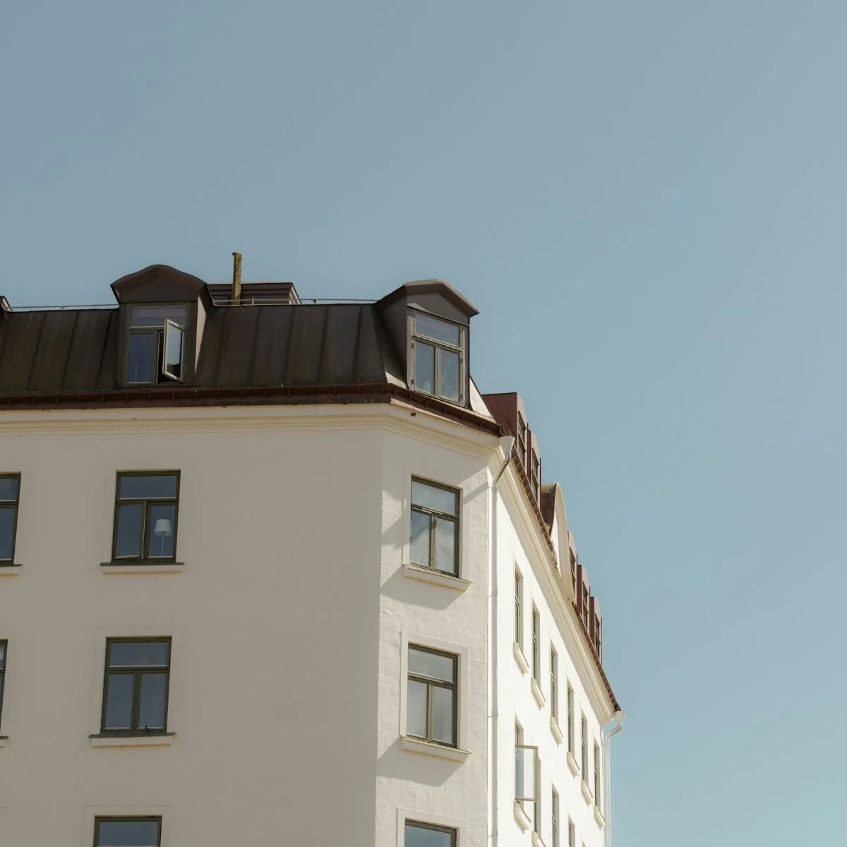Fukt i källaren? Sanningen om när huset faktiskt måste dräneras