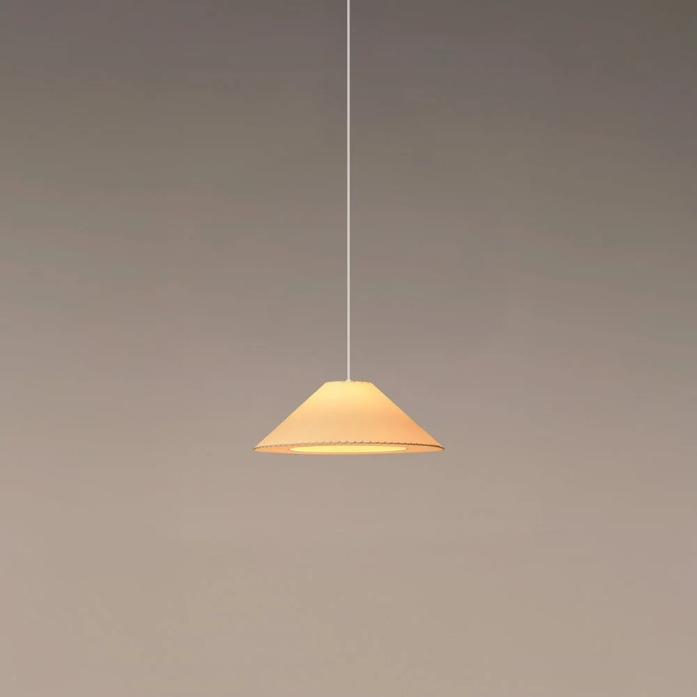 Sisisi-Conicas-Planas-MT4-beige-ON-EnricBadrinas-2022-MT402-R25-config-x1000.jpg