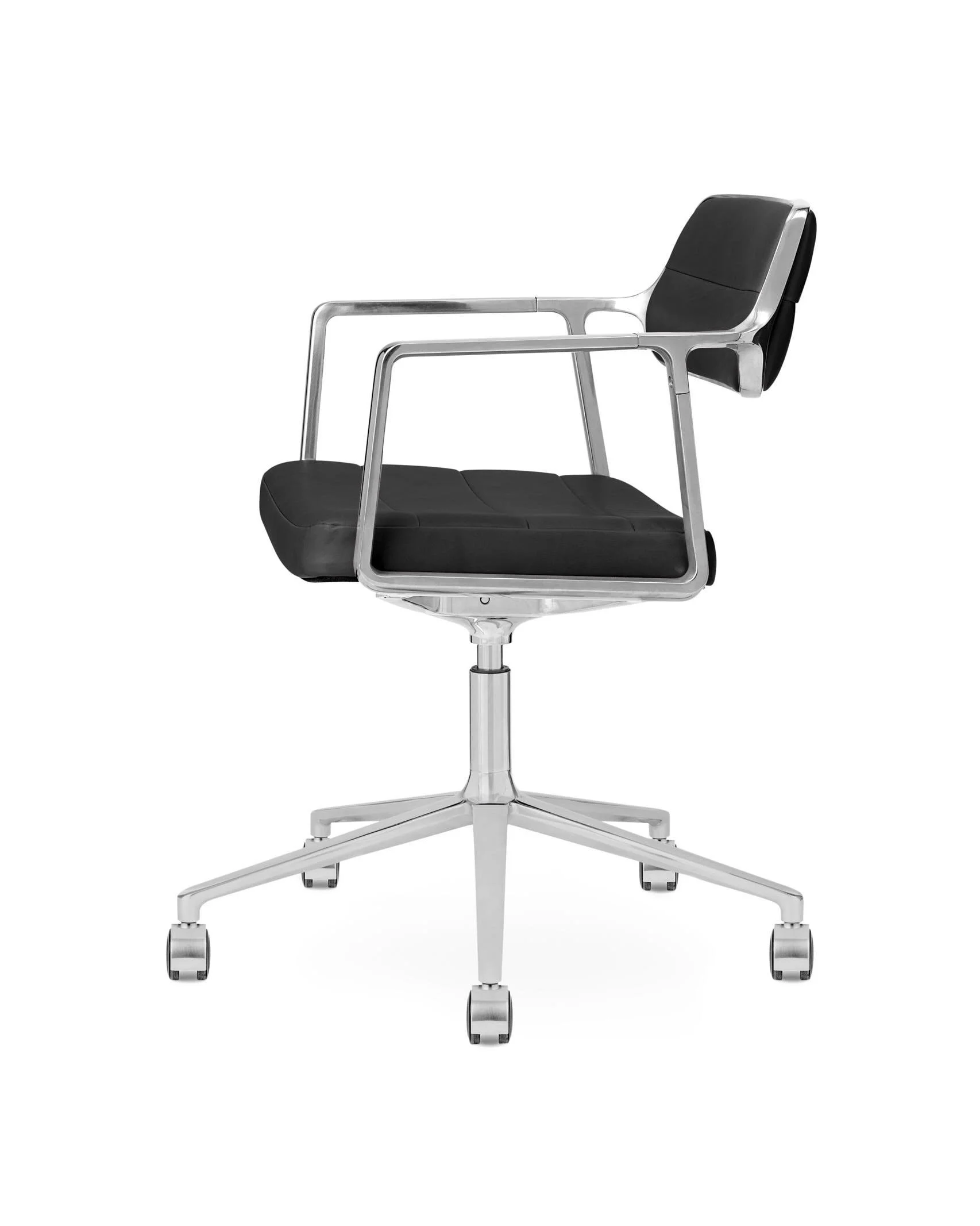 vipp_453_swivel_chair_alu_black_leather_castors_01.jpg