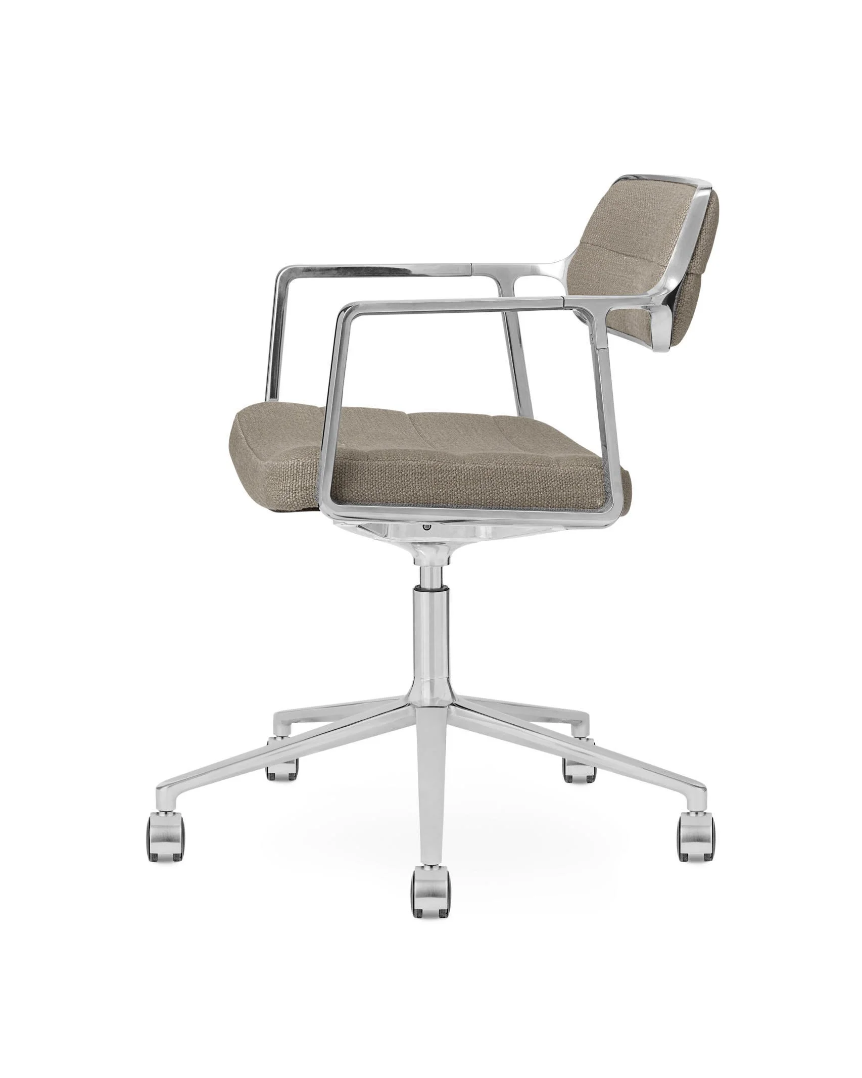 vipp_453_swivel_chair_alu_tide_dark_sand_textile_castors_01.jpg
