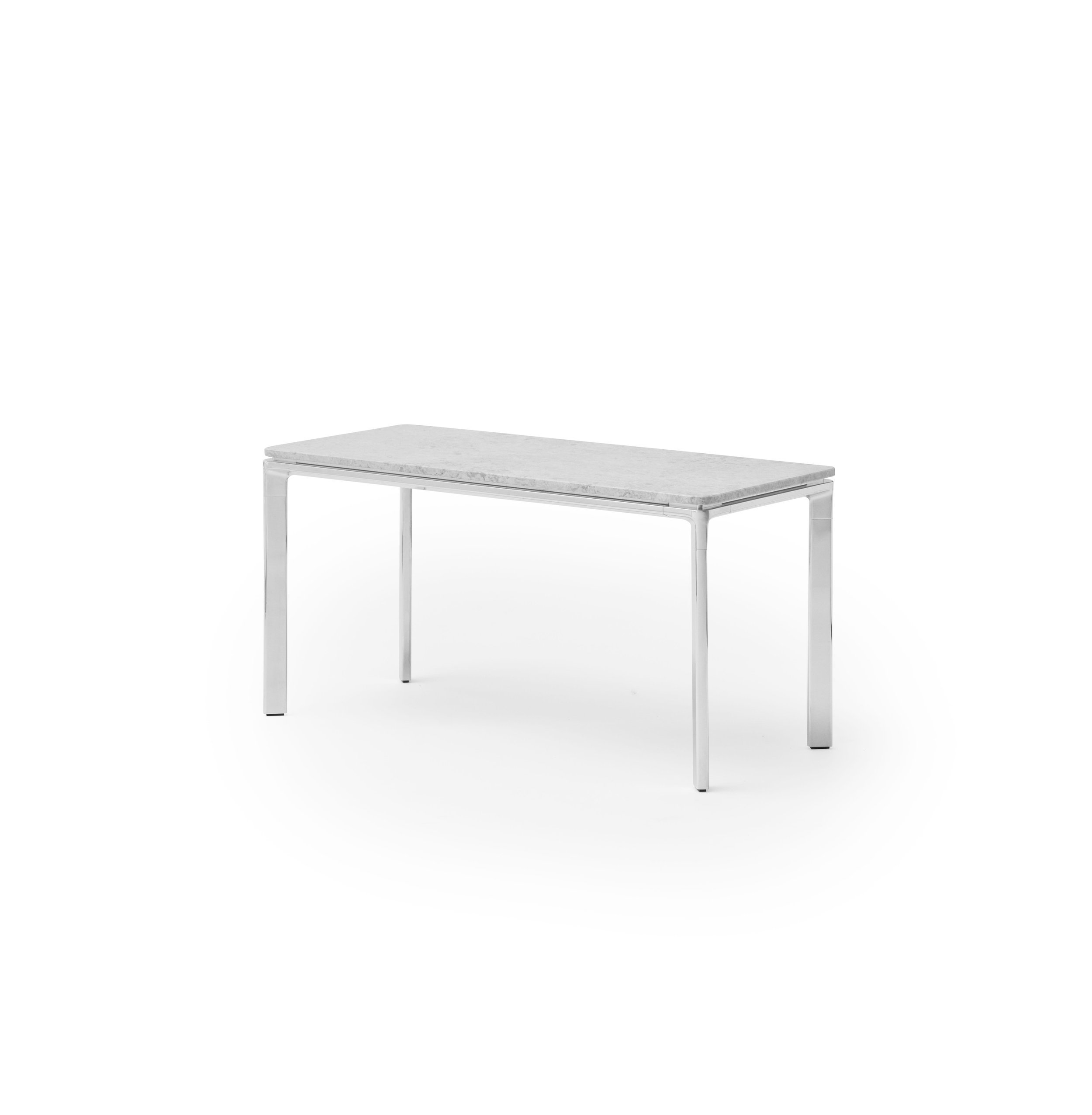 vipp-426-coffee-table-square-sky-grey-bush-hammered-02.jpg