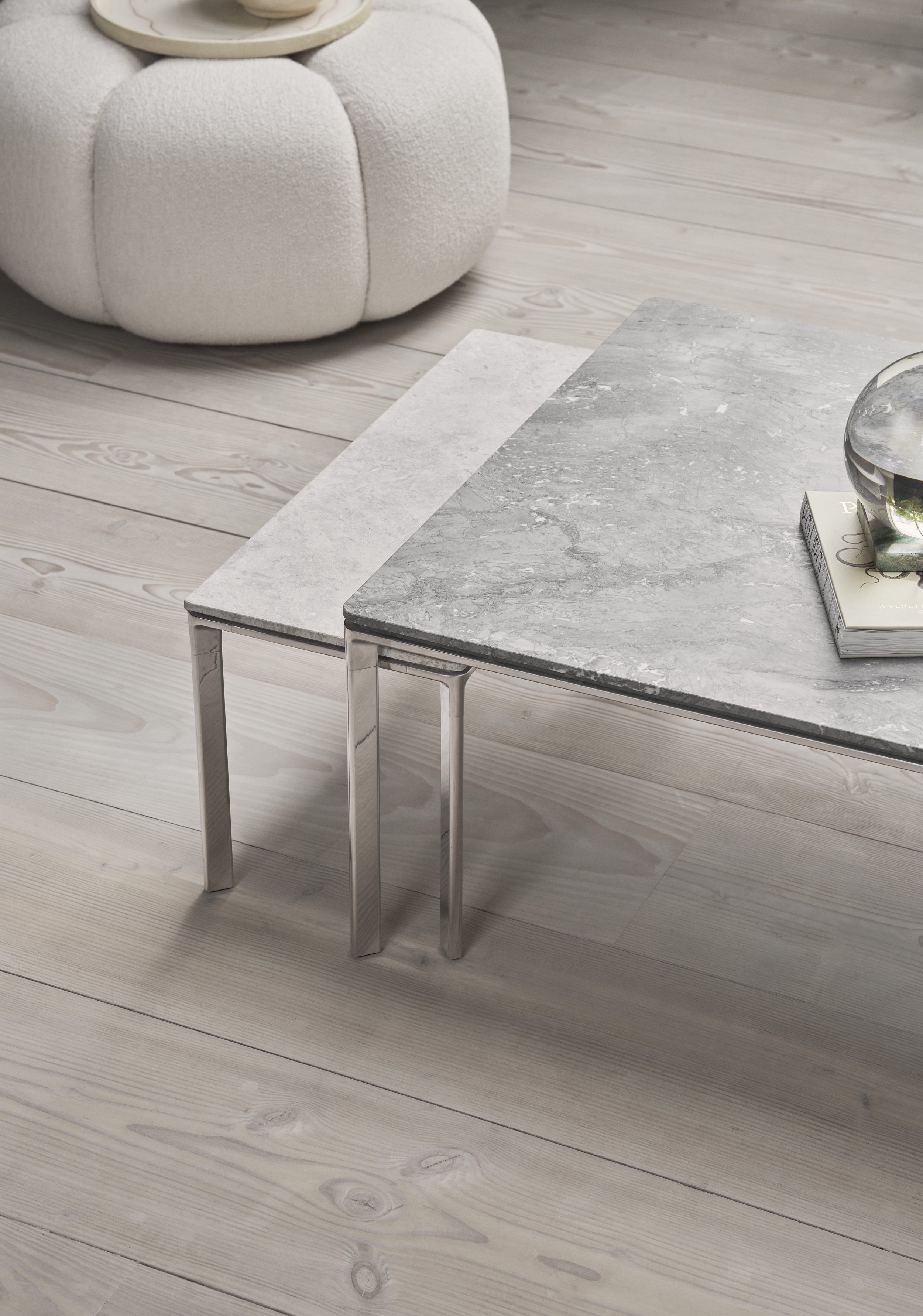 vipp426-427-coffee-table-square-combo-06.jpg