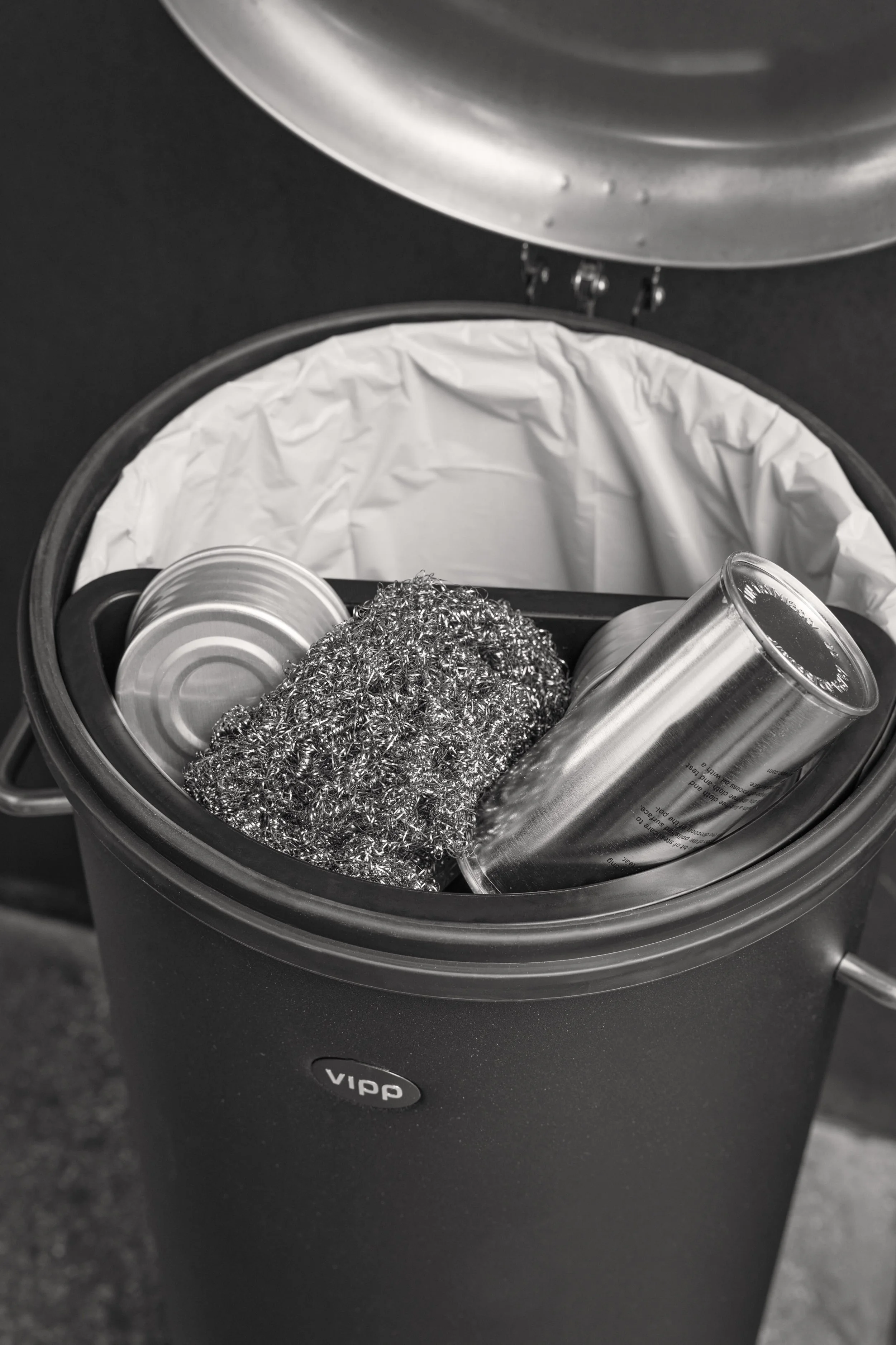 vipp-17-waste-sorting-insert-05.jpg