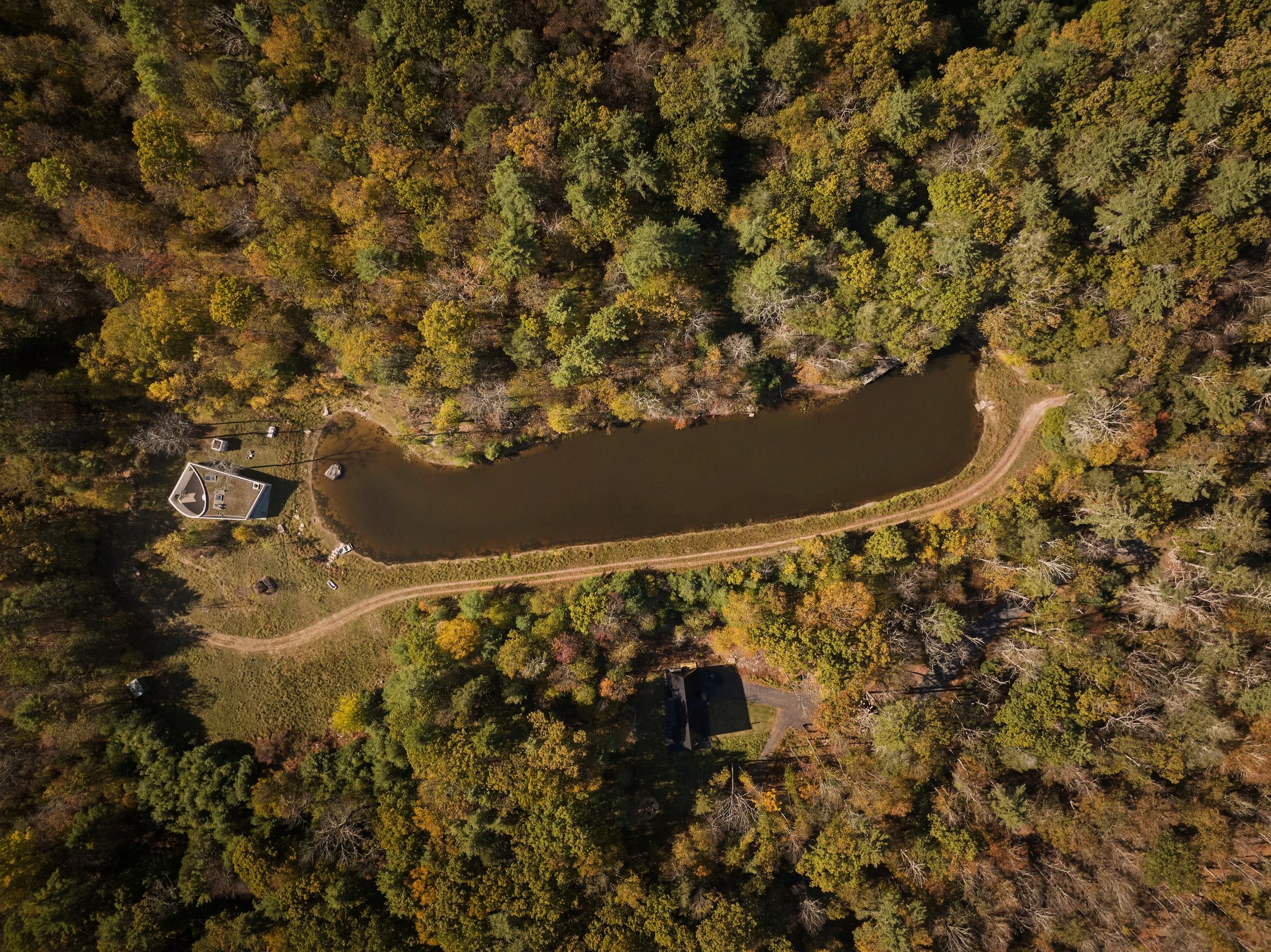 Vipp-upstate-new-york-drone-Thomas-Loof-02.jpg