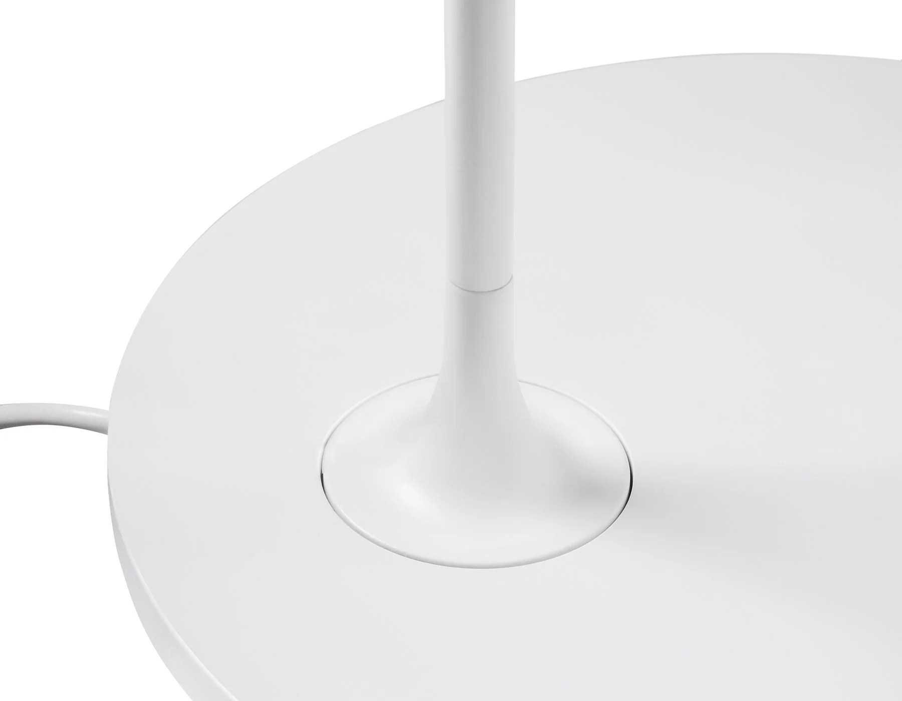 Gallery_Flo_Desk_04.jpg