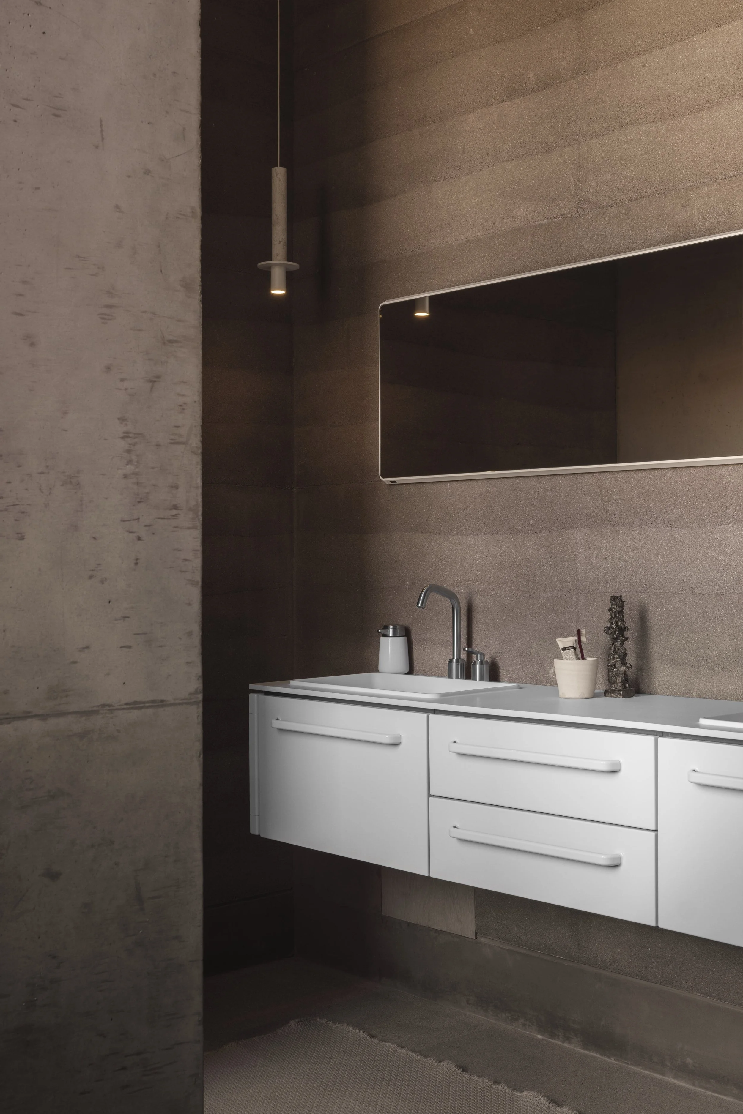 vipp-todos-santos-mexico-bathroom-01.jpg