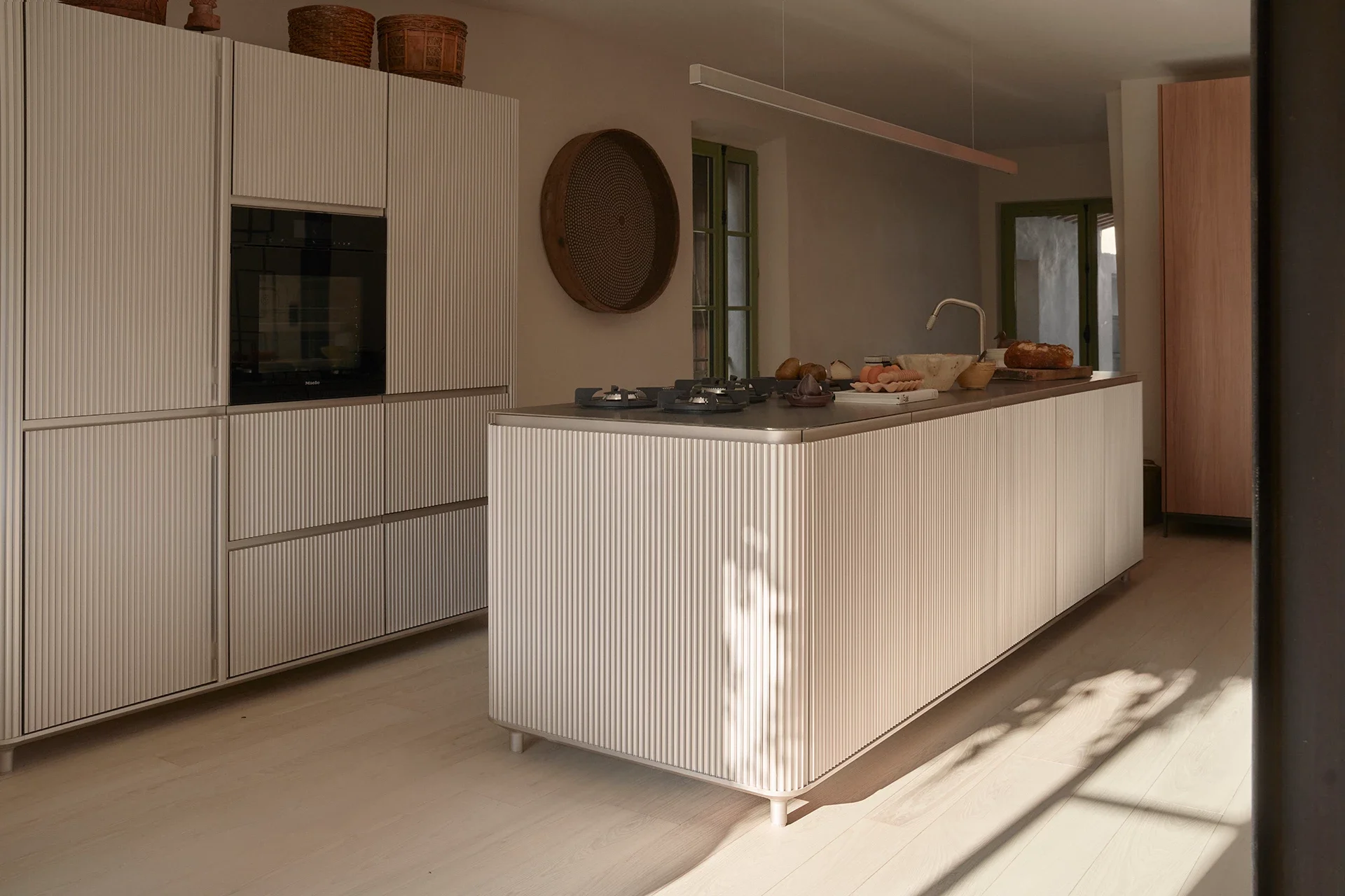 vipp-lagrasse-kitchen-03.webp
